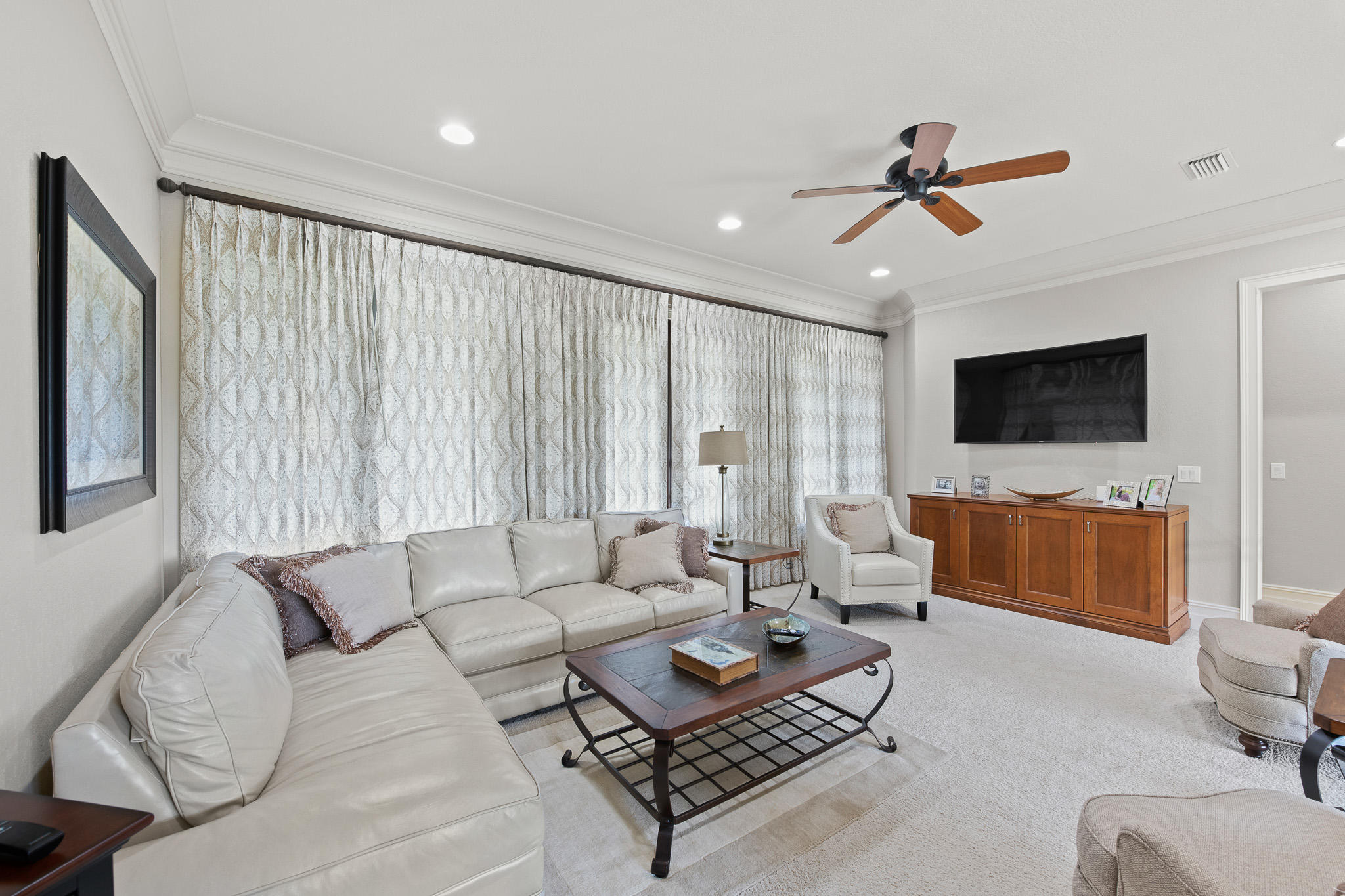 BURNT PINE - Residential