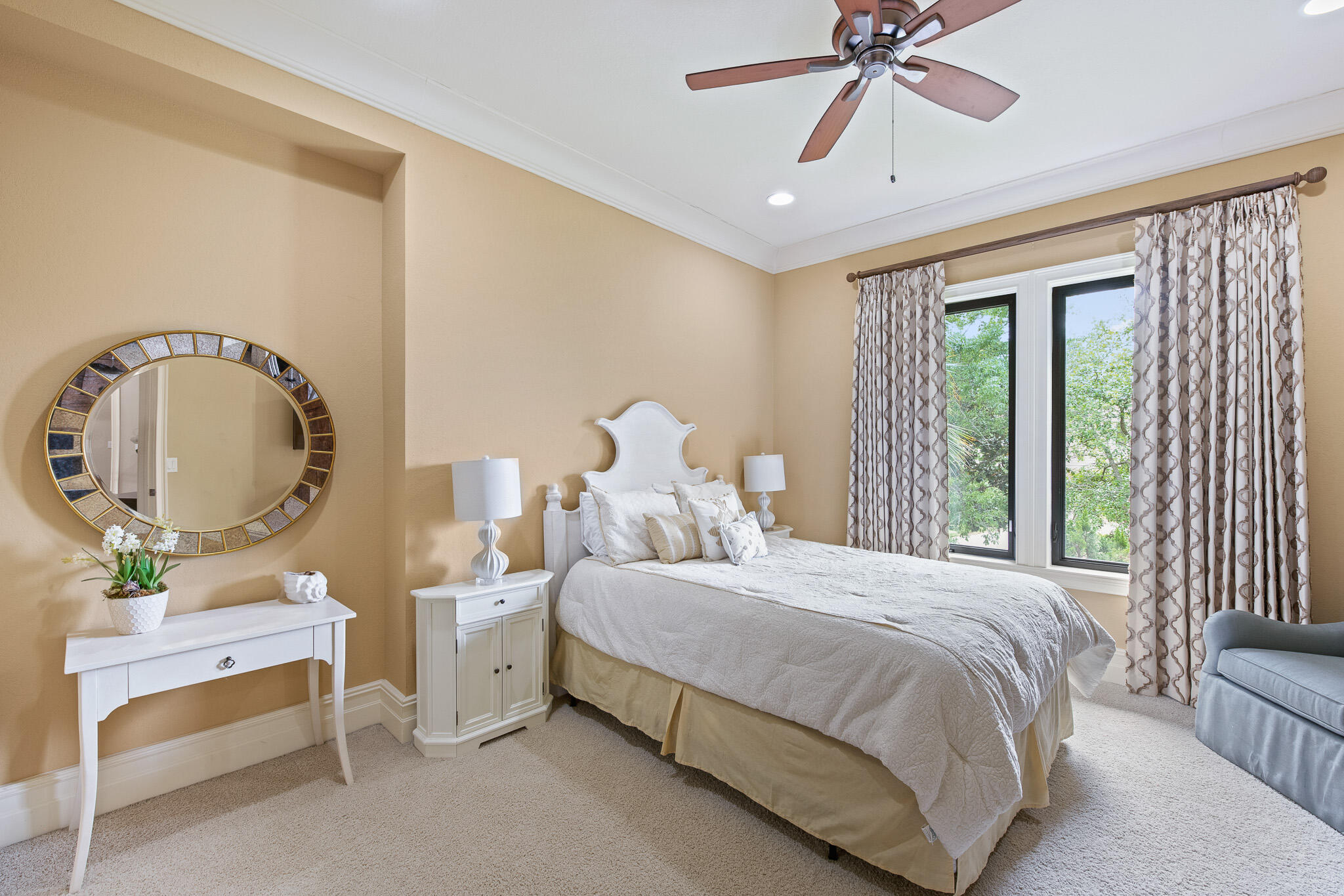 BURNT PINE - Residential