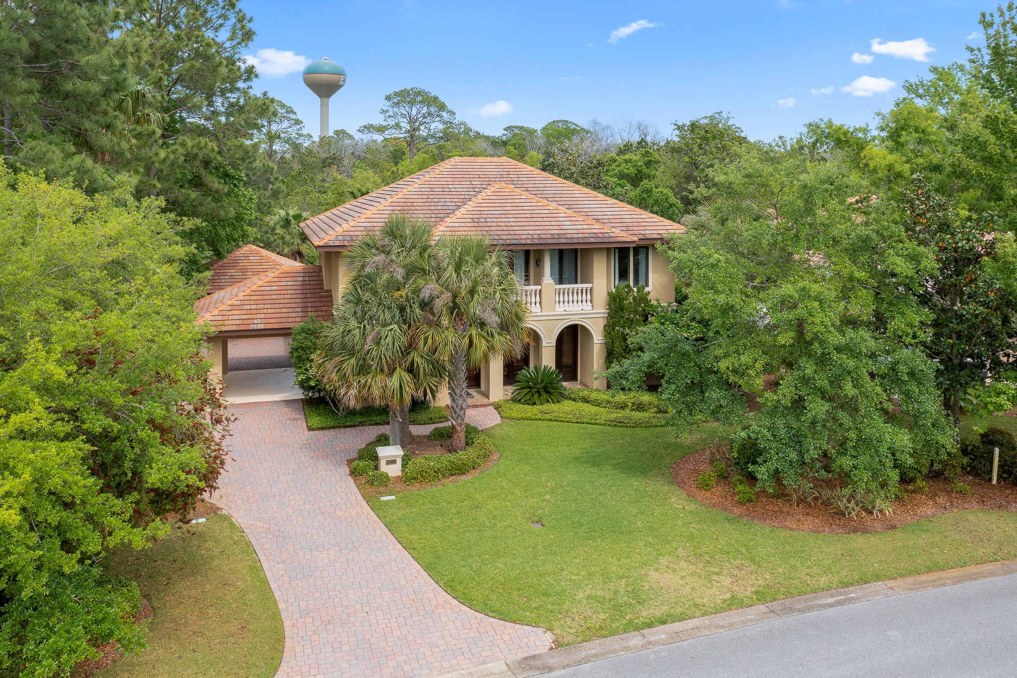 BURNT PINE - Residential