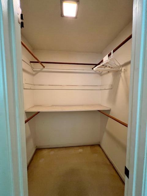 GULF MANOR - Residential