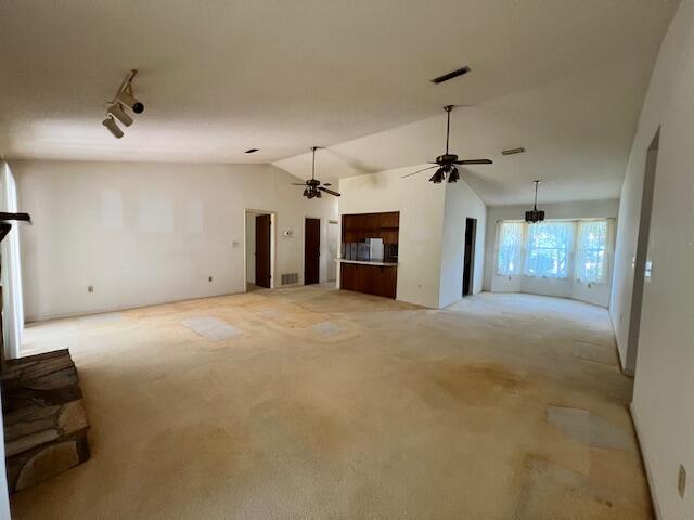 GULF MANOR - Residential