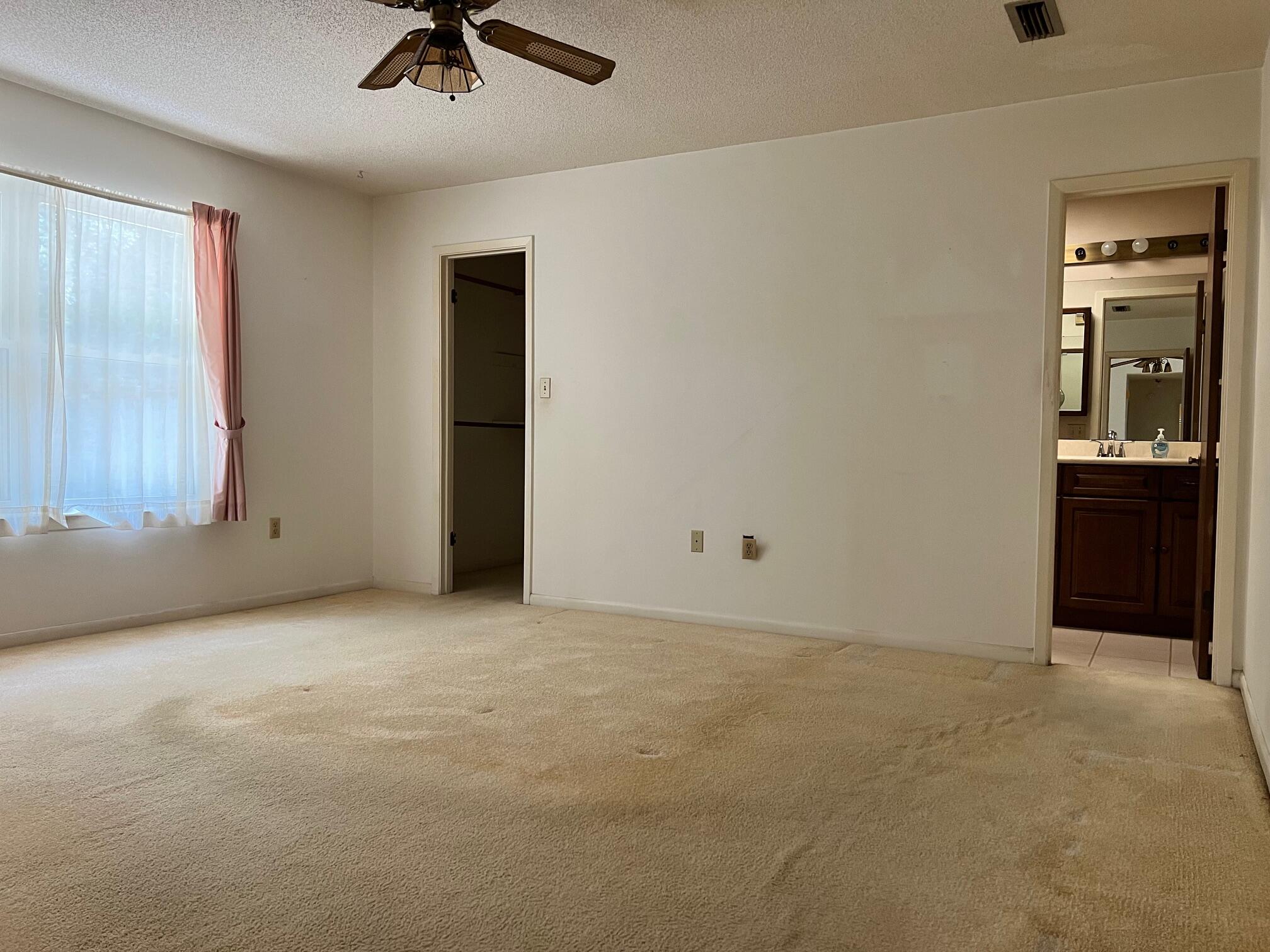 GULF MANOR - Residential