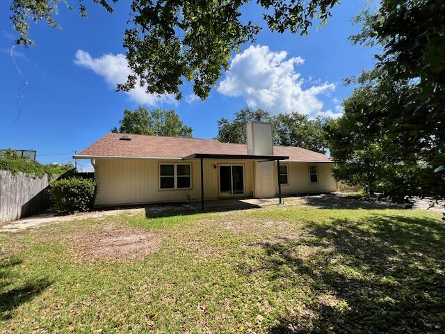 GULF MANOR - Residential