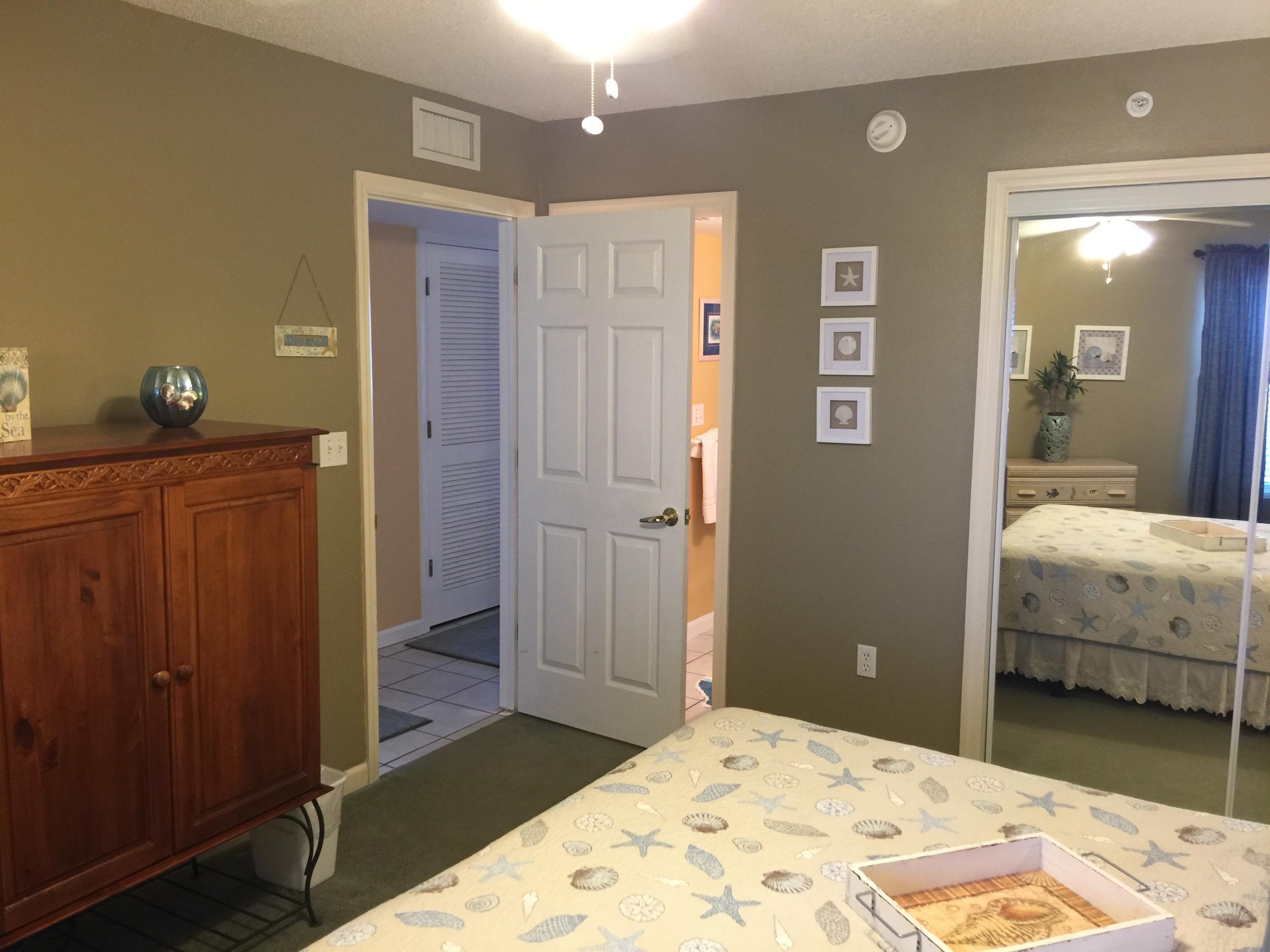 SEACREST CONDOMINIUMS - Residential