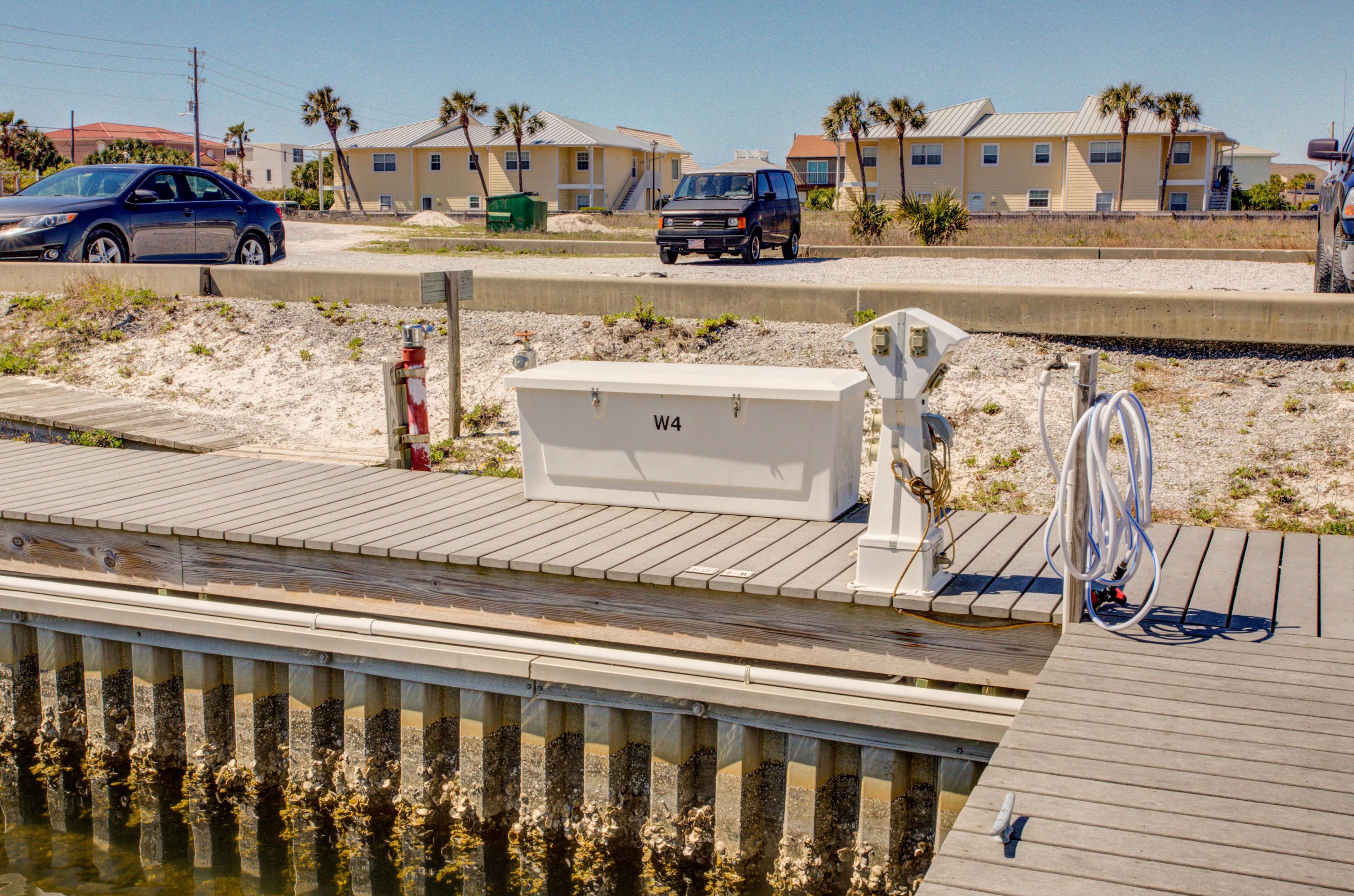 HARBOR LANDING - Residential