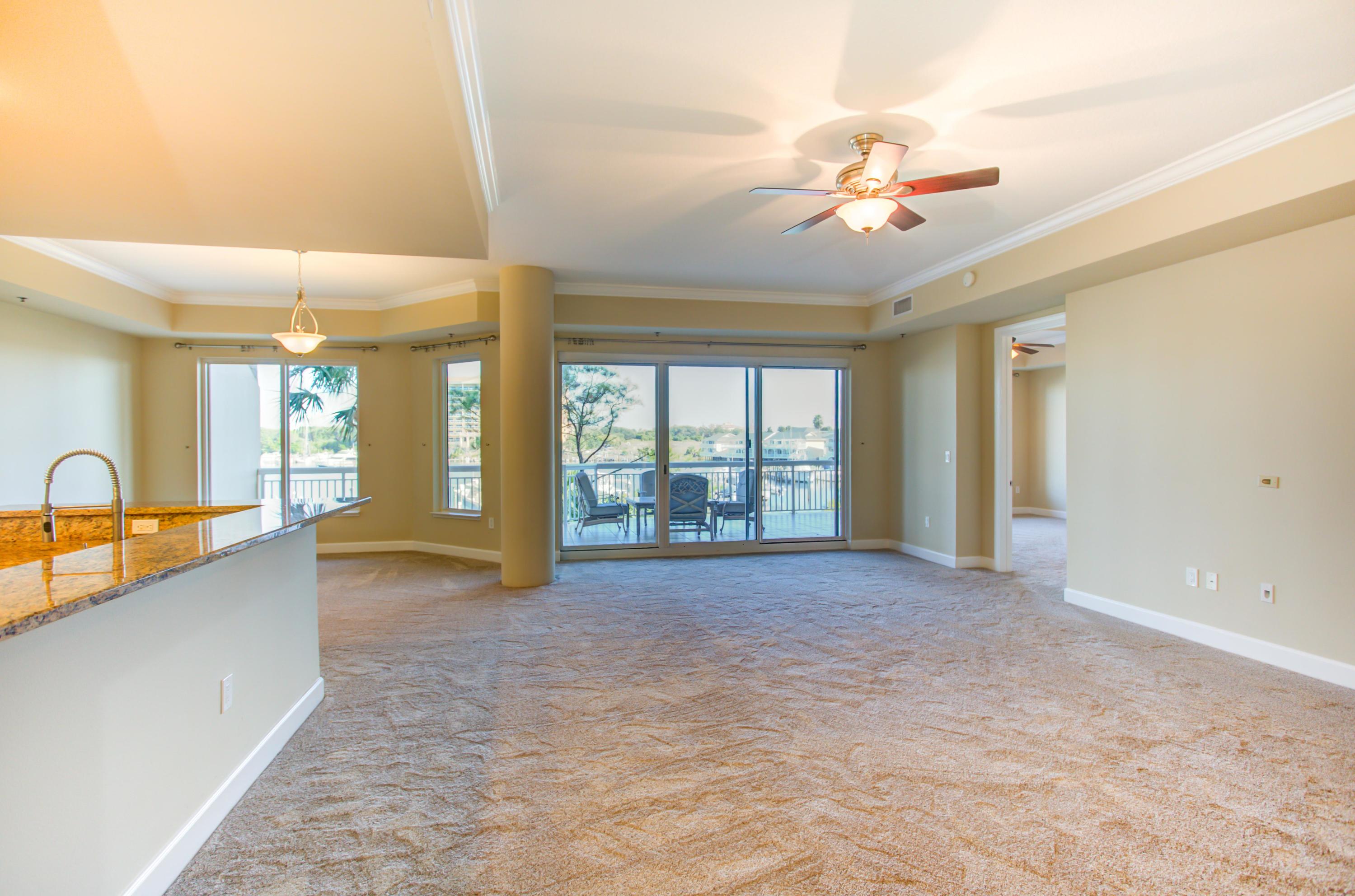 HARBOR LANDING - Residential