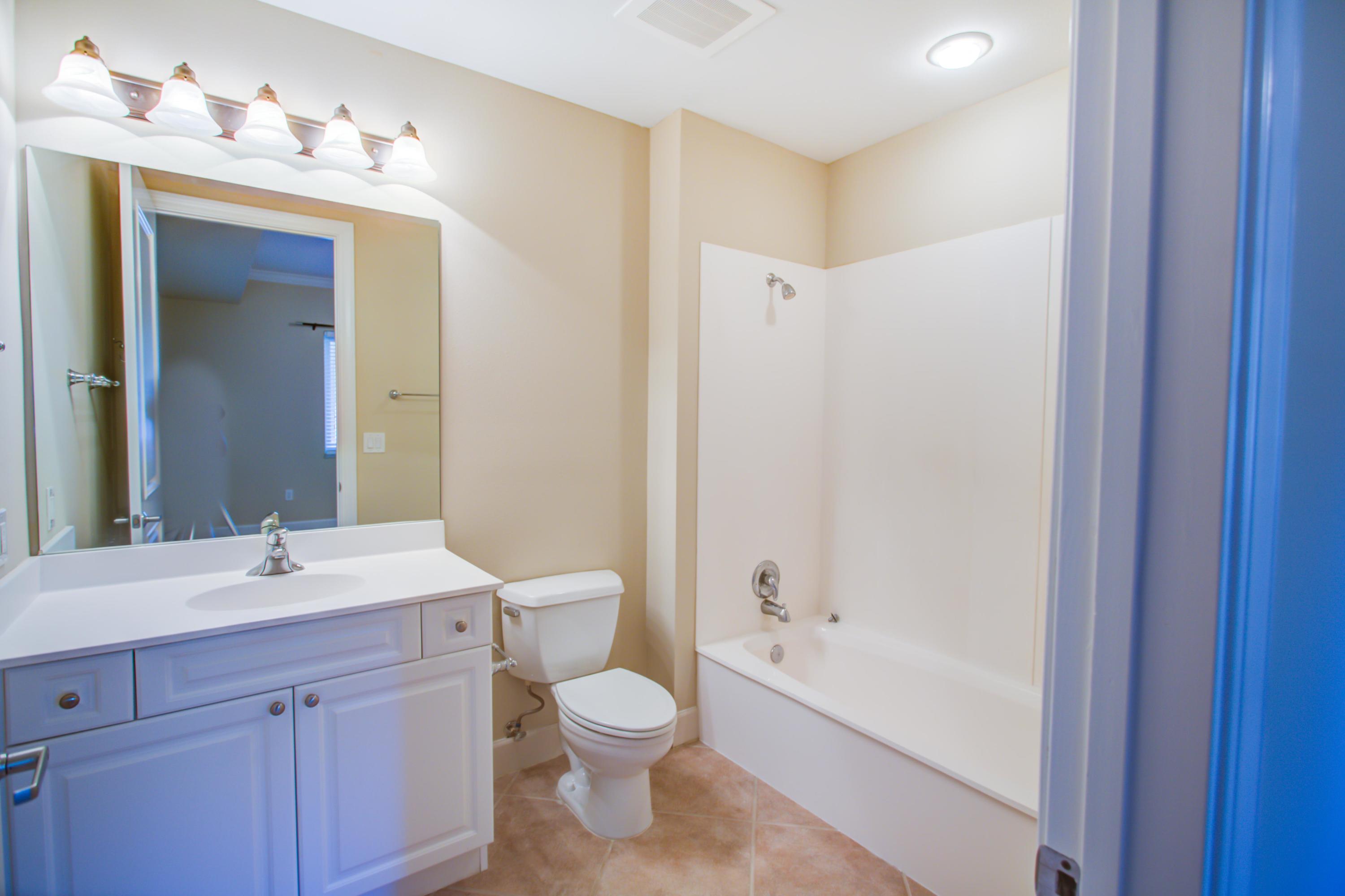 HARBOR LANDING - Residential