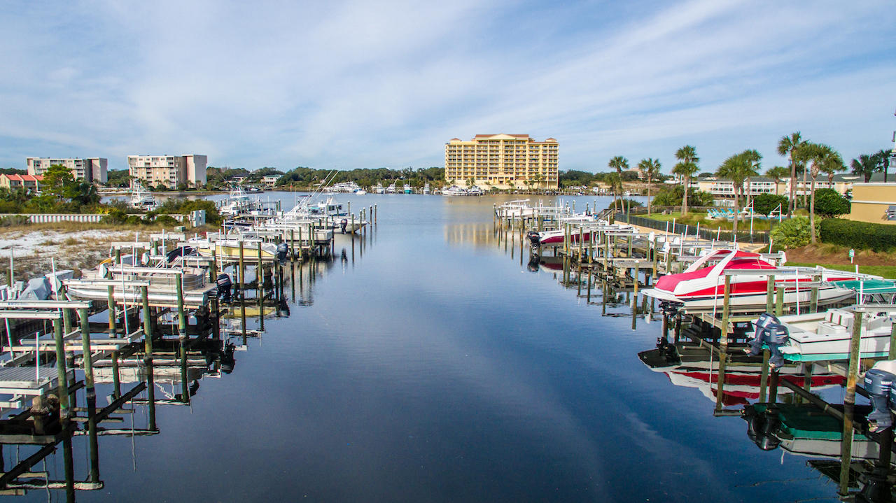 HARBOR LANDING - Residential