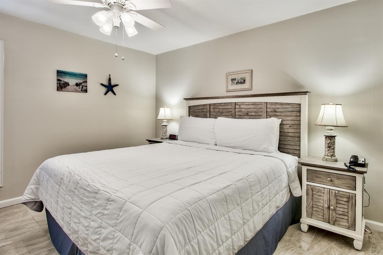 Jetty East Condominium - Residential