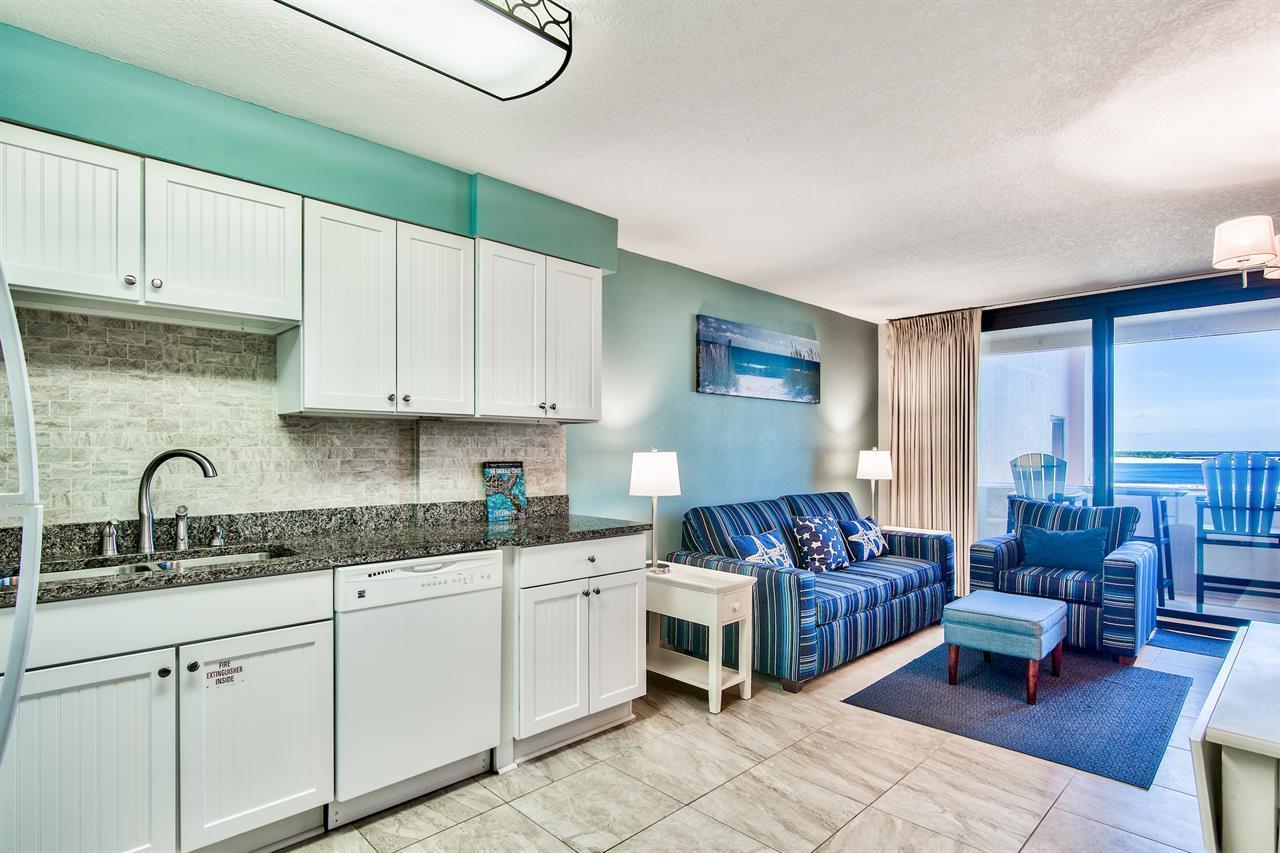 Jetty East Condominium - Residential