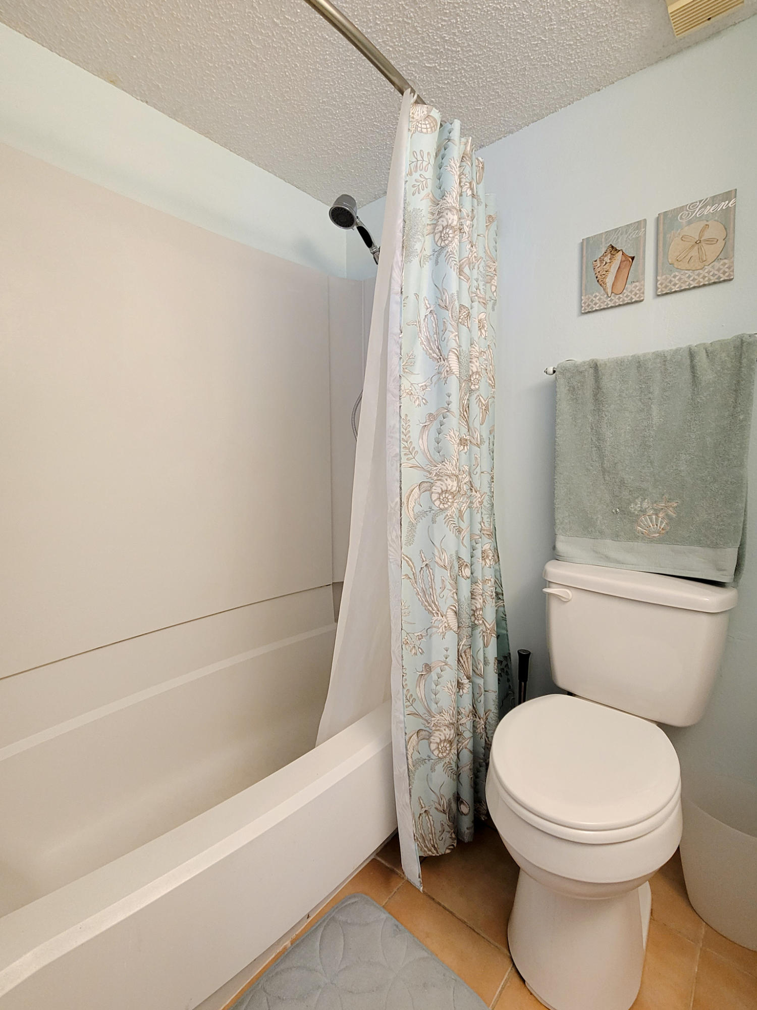 COMMODORES LANDING - Residential