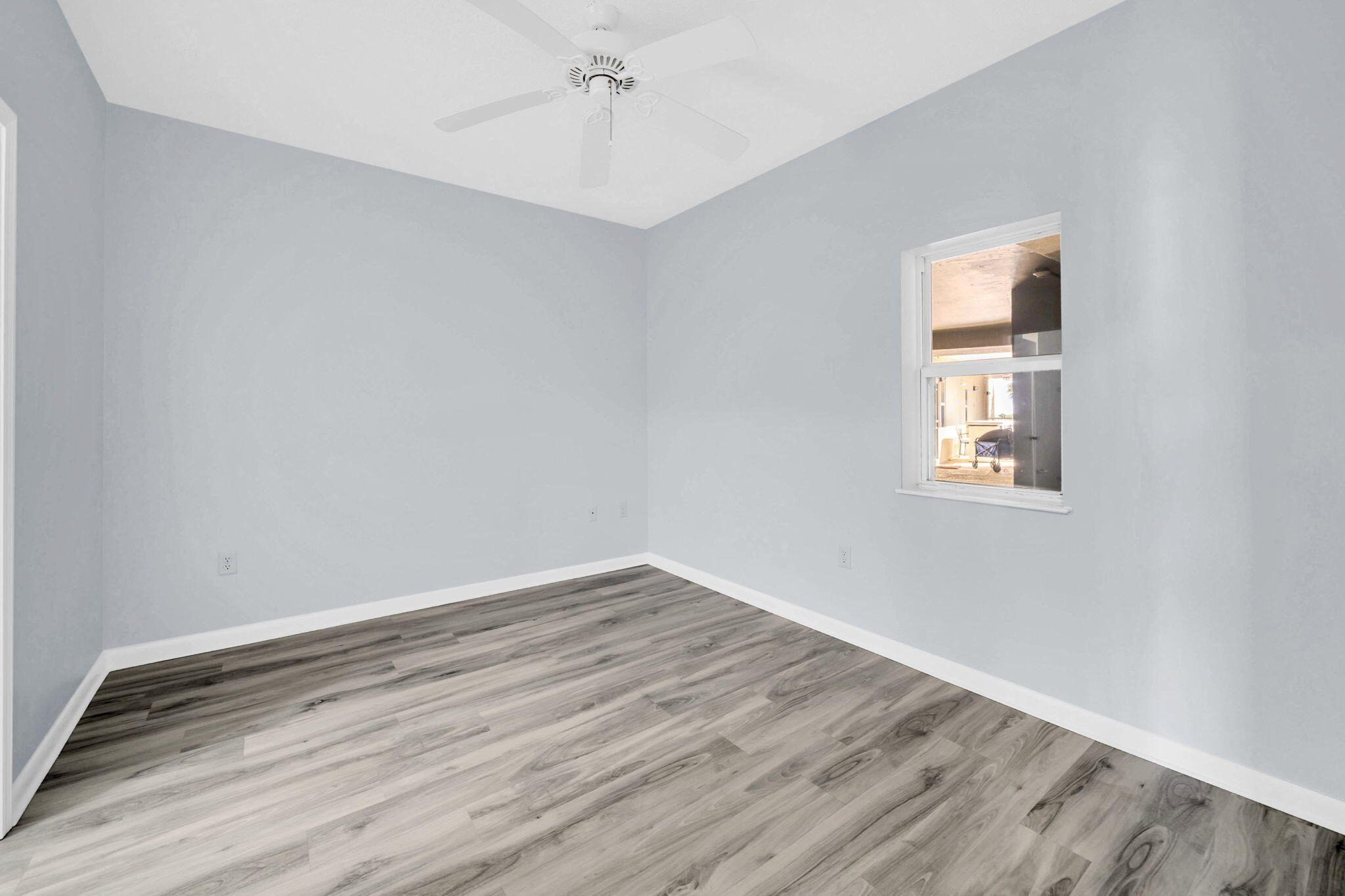 PALM COURT YACHT CLUB - Residential