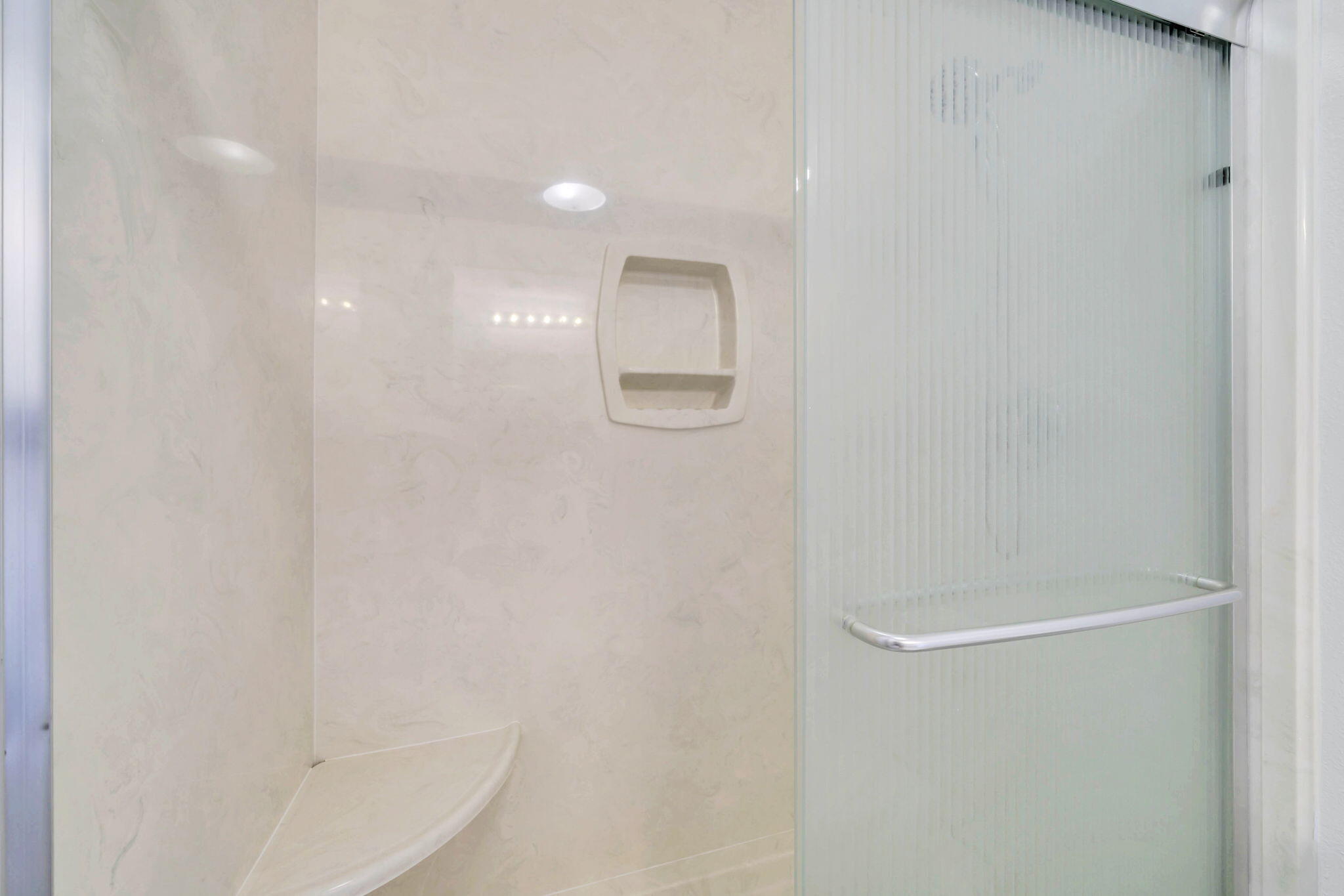 PALM COURT YACHT CLUB - Residential