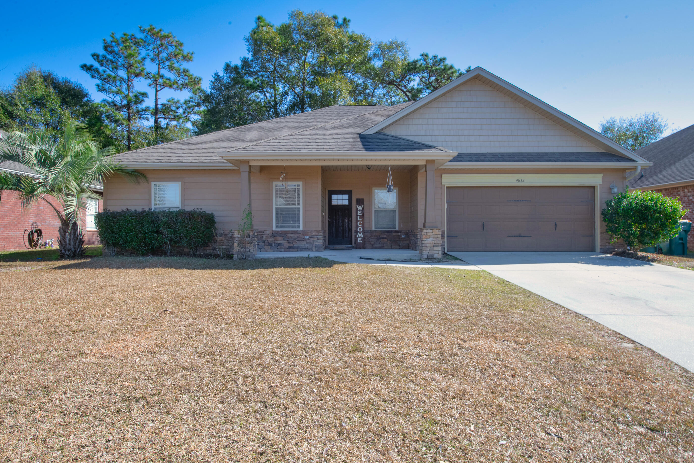 This Gorgeous home is located south of i-10 with easy access to Eglin AFB and Duke Field. within minutes of dining and shopping. Features 4 bedrooms, 3 bath with separate flex room. Boasts 10' vaulted ceilings, luxury granite counter tops and Jack-n-Jill bath. This home is one of a kind! Primary bedroom bath offers hours of relaxation with separate shower and garden tub. Professional pictures available 01/27