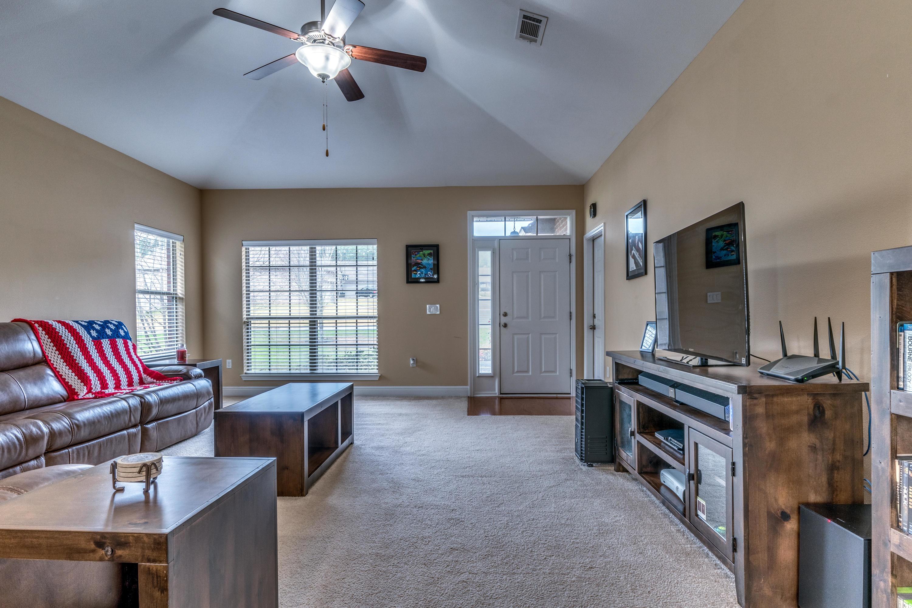 ROLLING RIDGE S/D - Residential