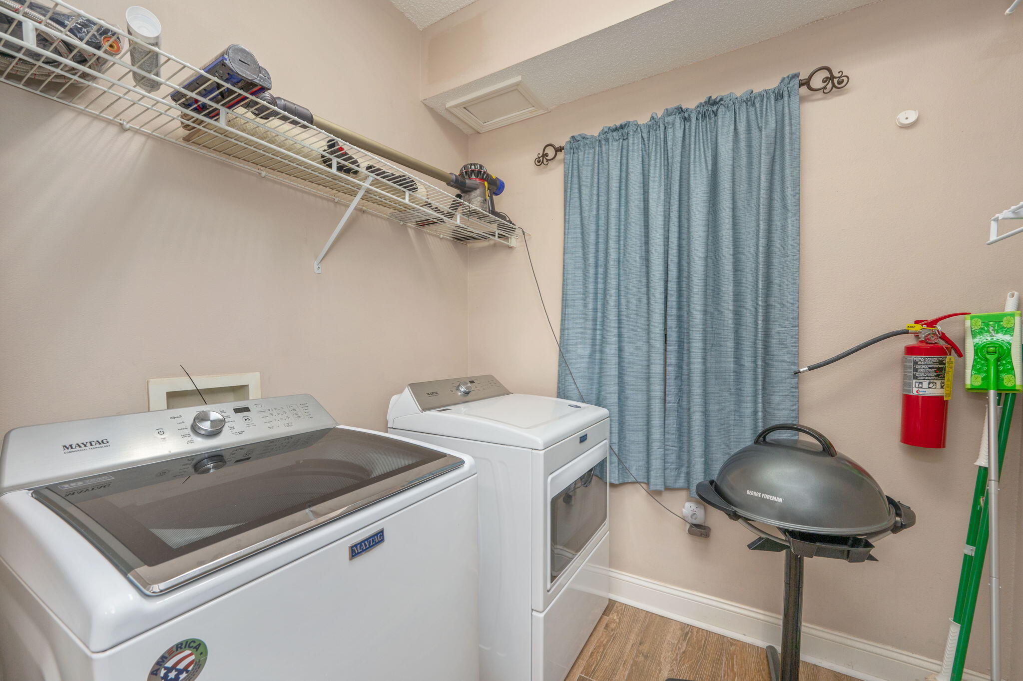 LAGUNA LANDING - Residential