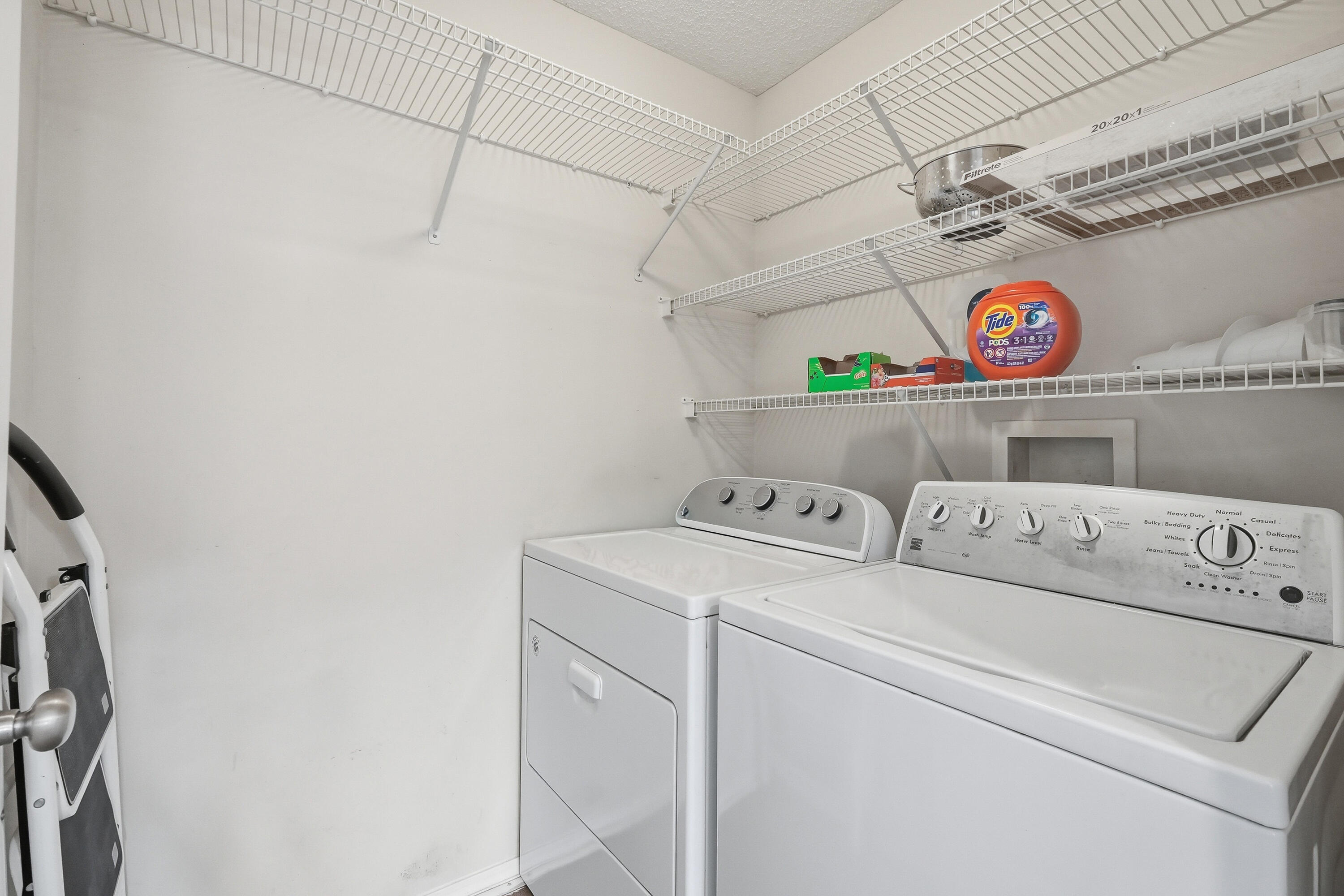 HUNTERS RUN S/D - Residential