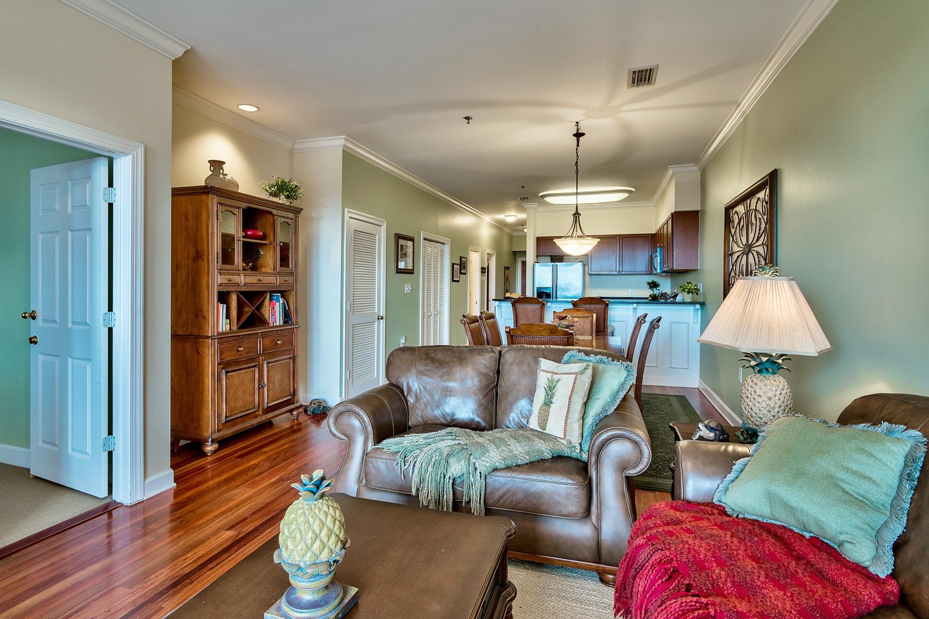 VILLAGE OF SOUTH WALTON BEACH - Residential