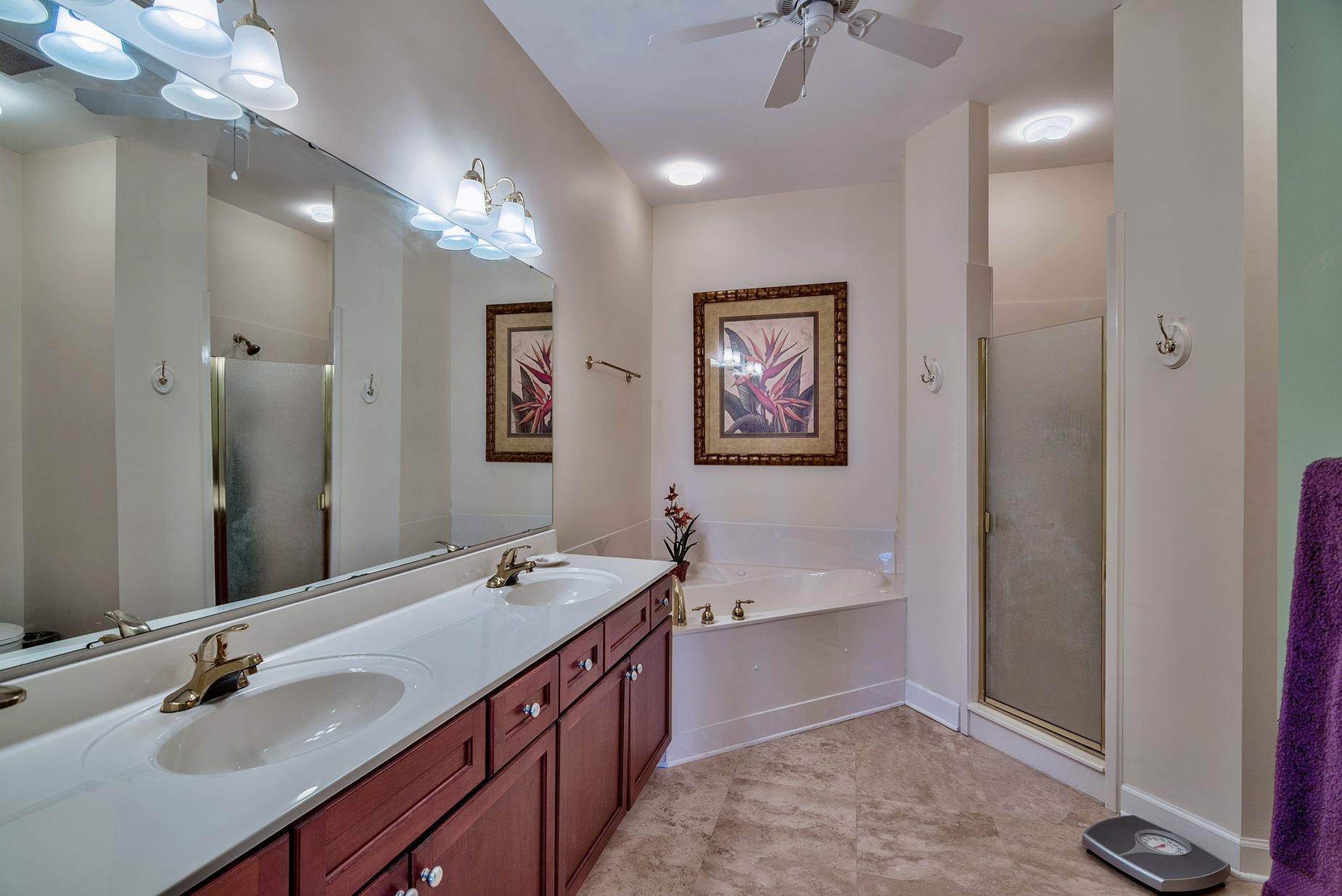 VILLAGE OF SOUTH WALTON BEACH - Residential