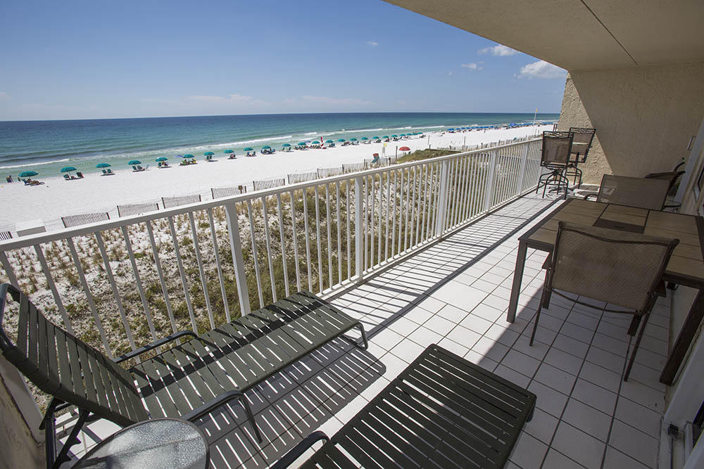 ISLAND ECHO CONDO - Residential