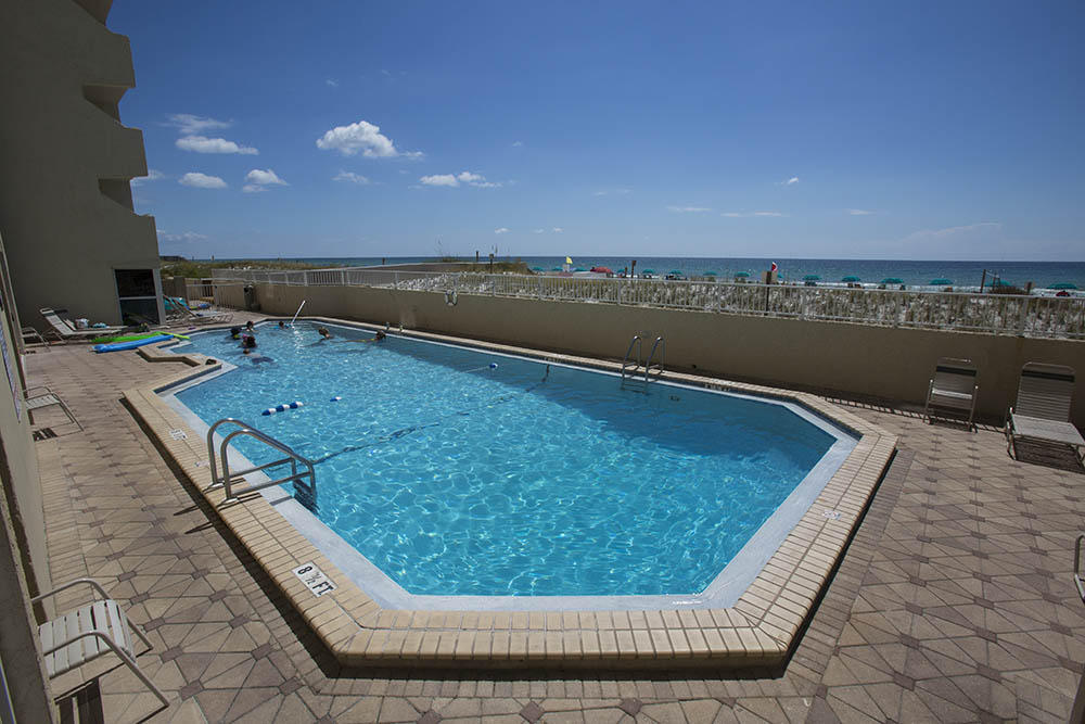 ISLAND ECHO CONDO - Residential