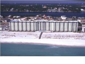 ISLAND ECHO CONDO - Residential