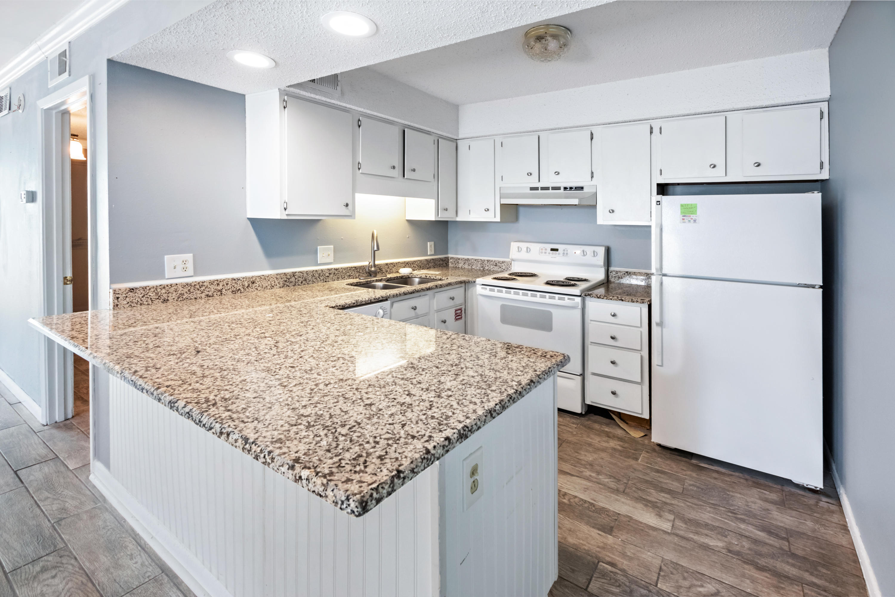 SEA CABINS T/H - Residential