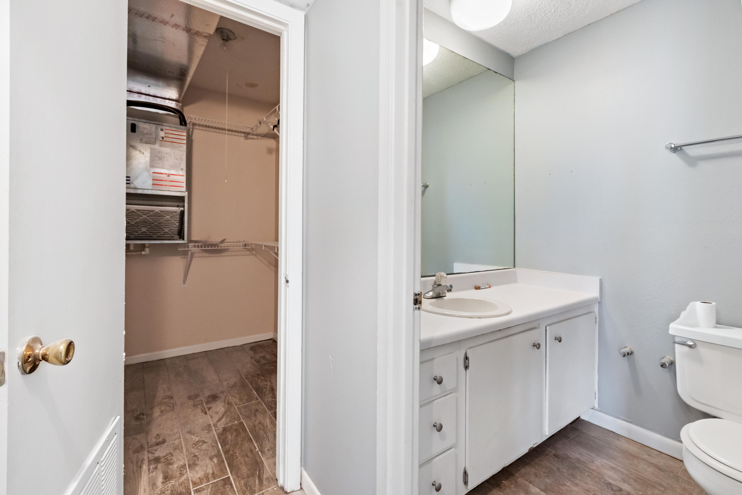 SEA CABINS T/H - Residential