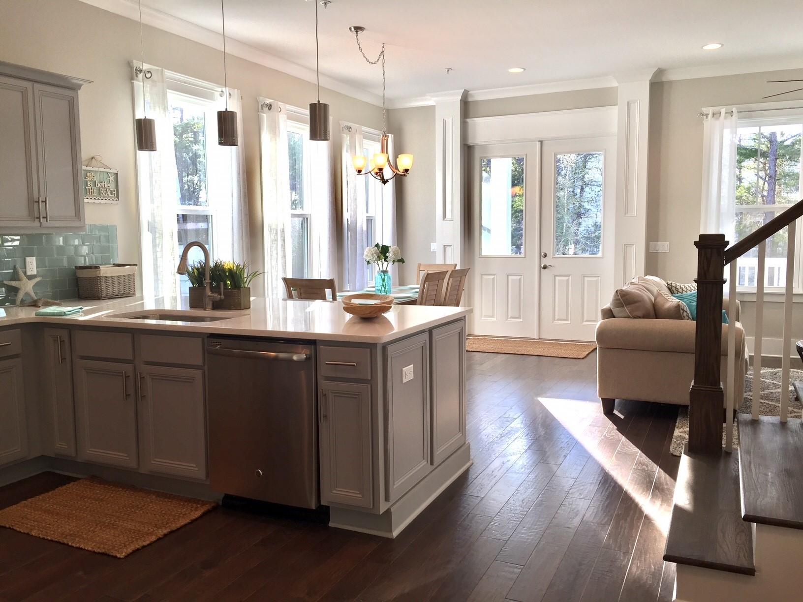 HIGHLAND PARKS - Residential