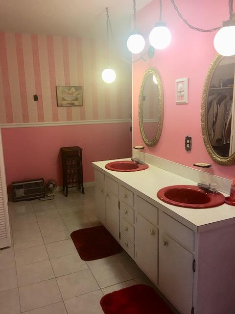 SEA HILLS 1ST - Residential