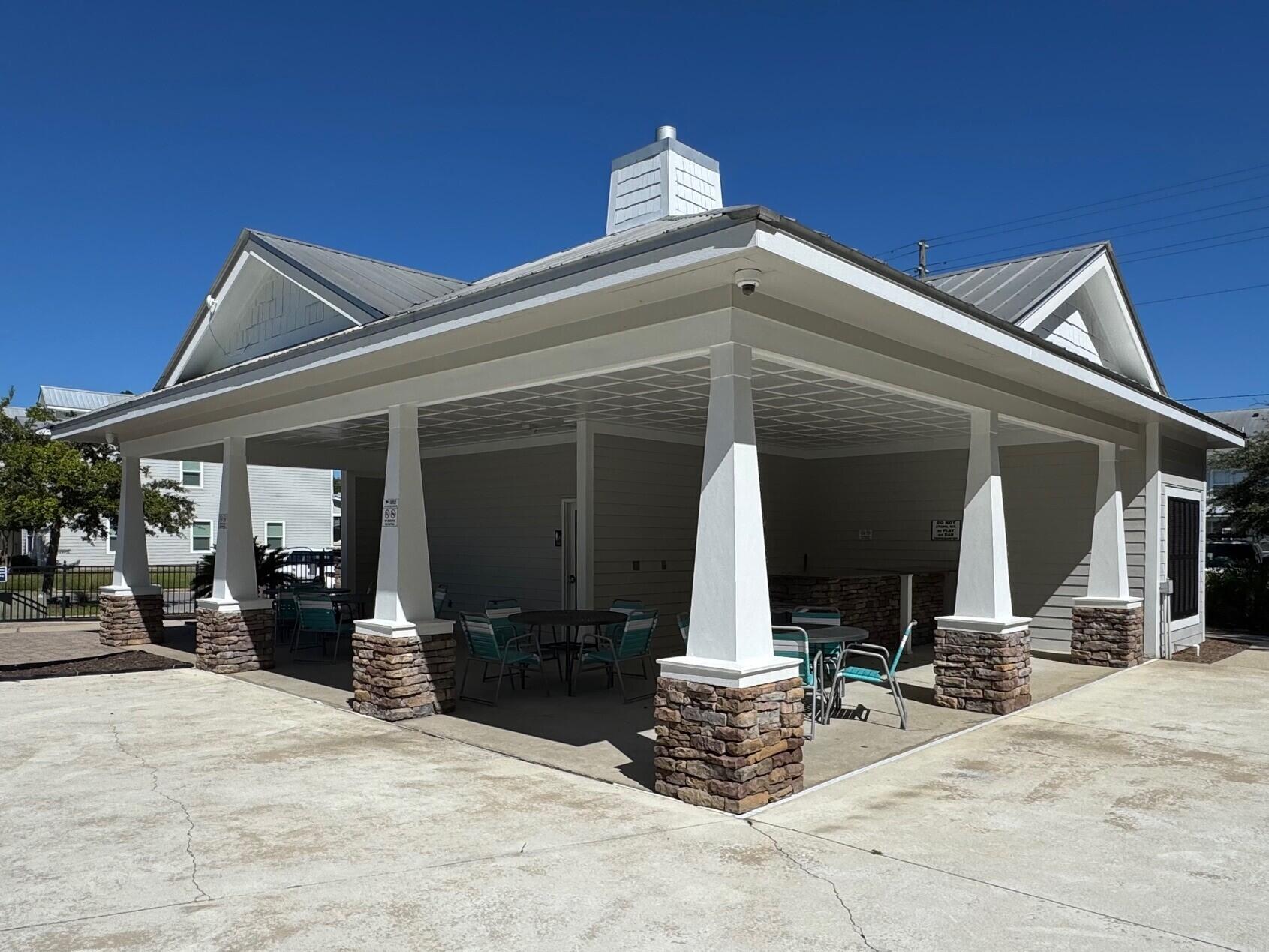 VERANDAS OF FREEPORT, THE - Residential