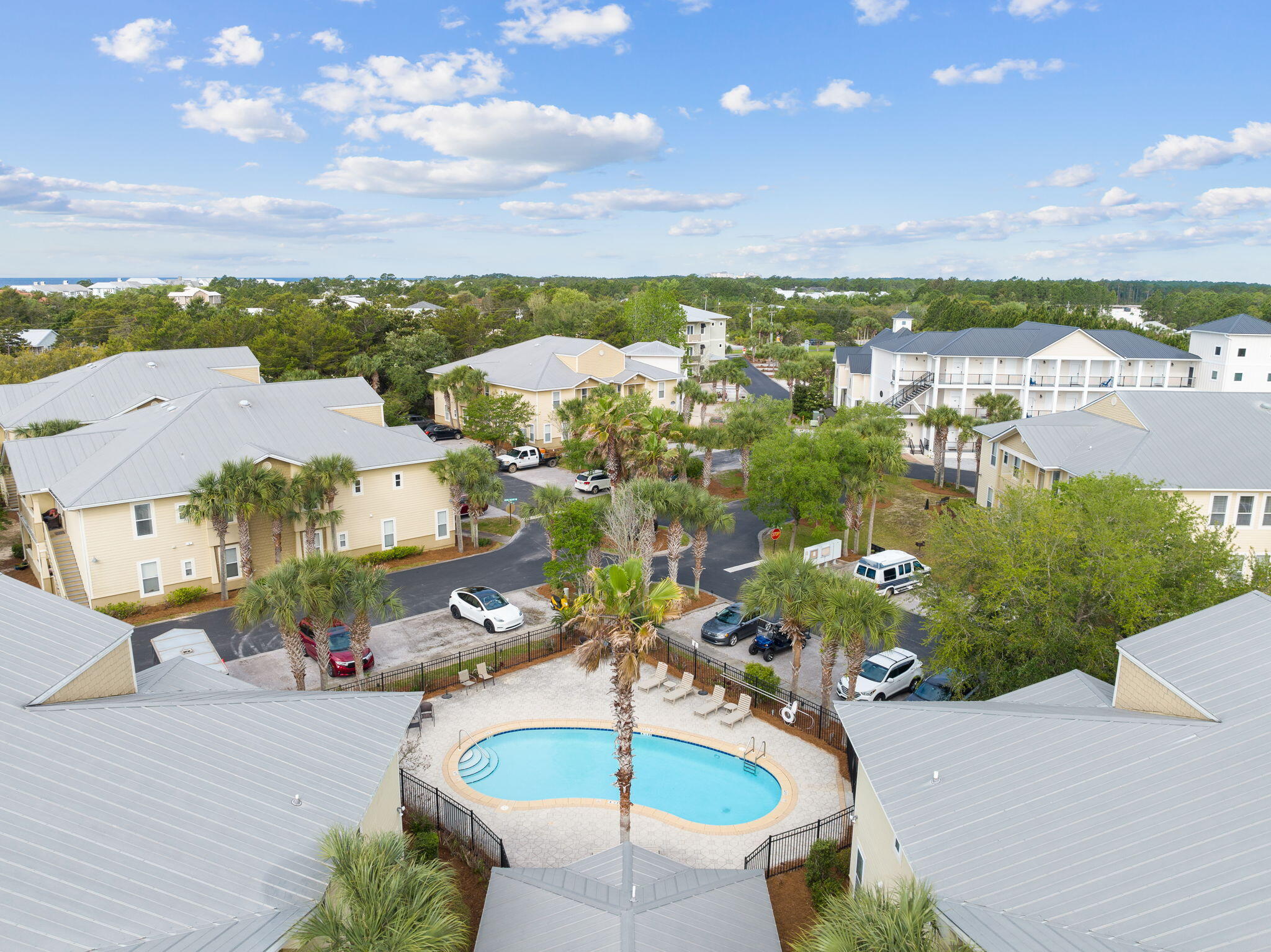 TOPSAIL VILLAGE - Residential
