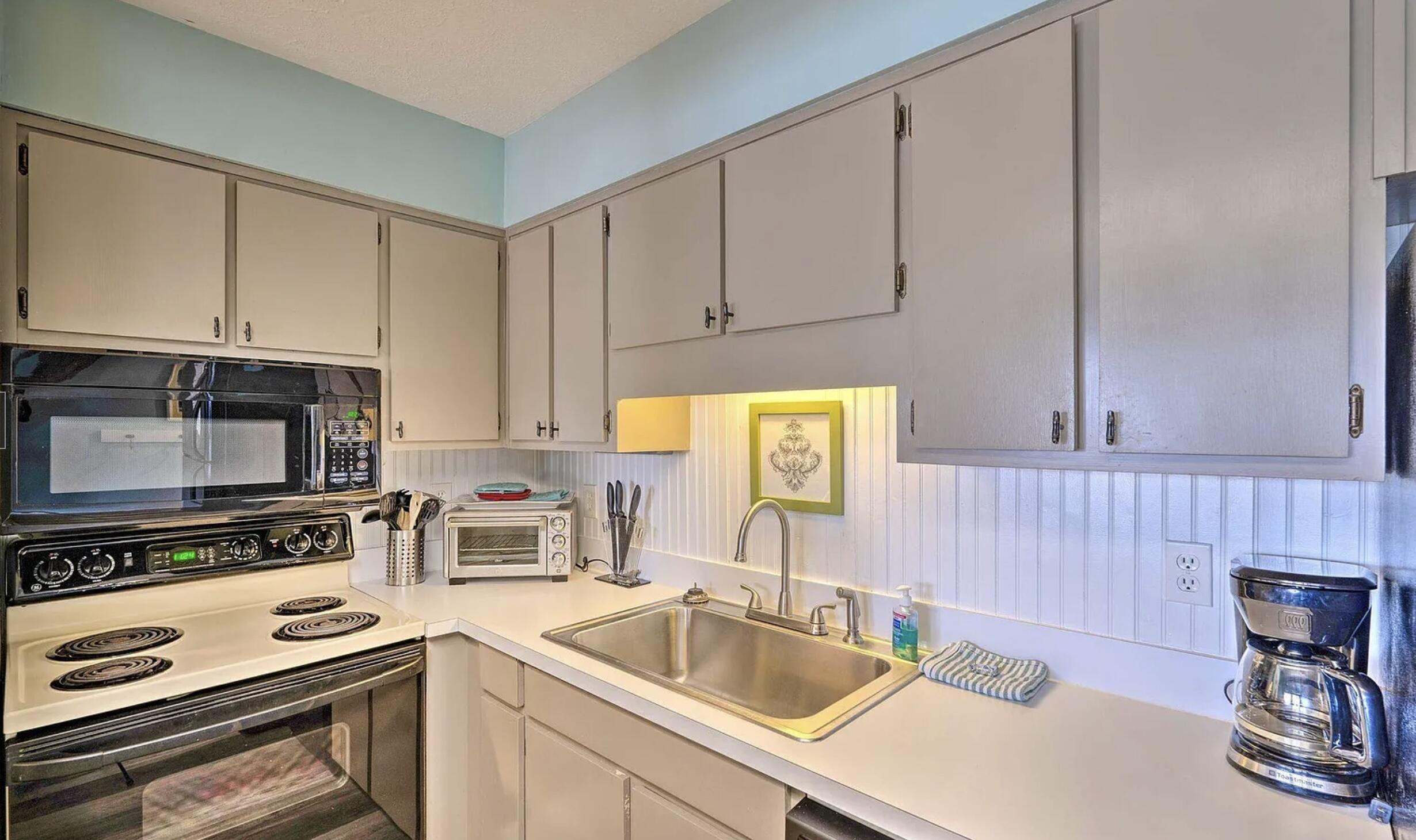 SUNSWEPT 2 CONDO - Residential