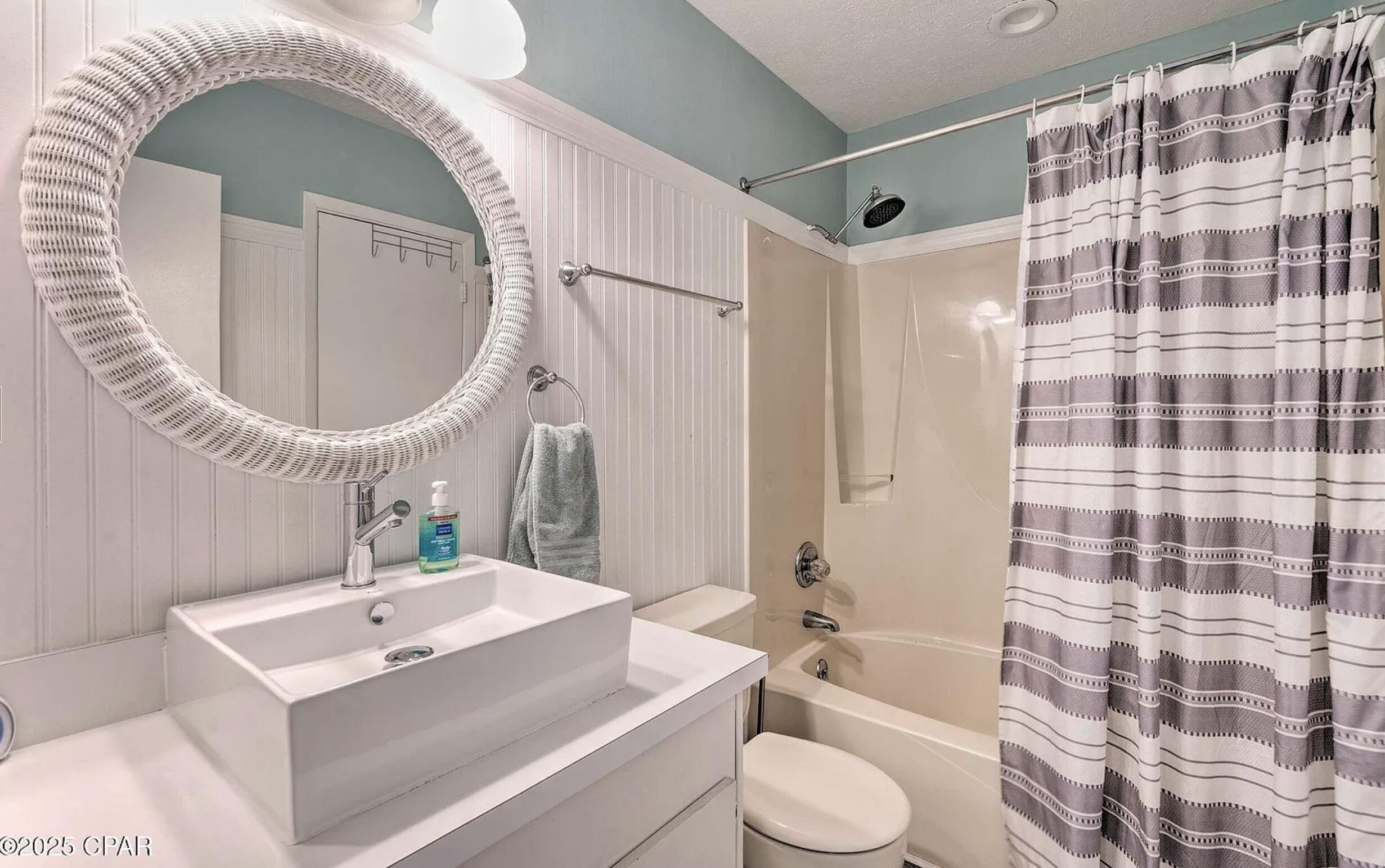 SUNSWEPT 2 CONDO - Residential