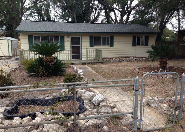 NO RECORDED SUBDIVISION - Residential