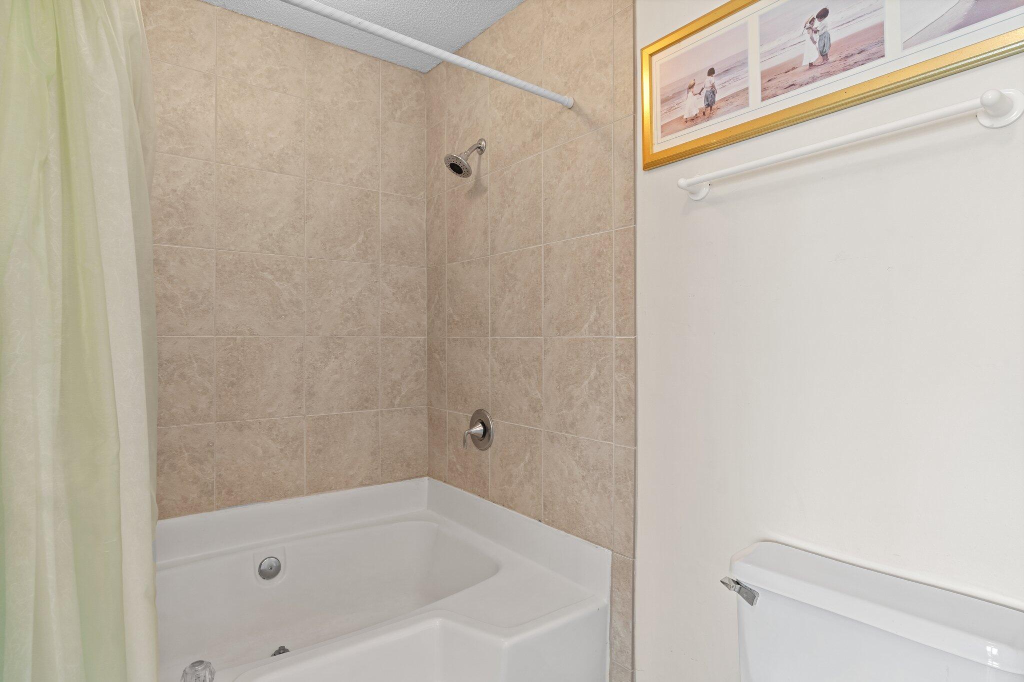 SAND PEBBLES T/H - Residential