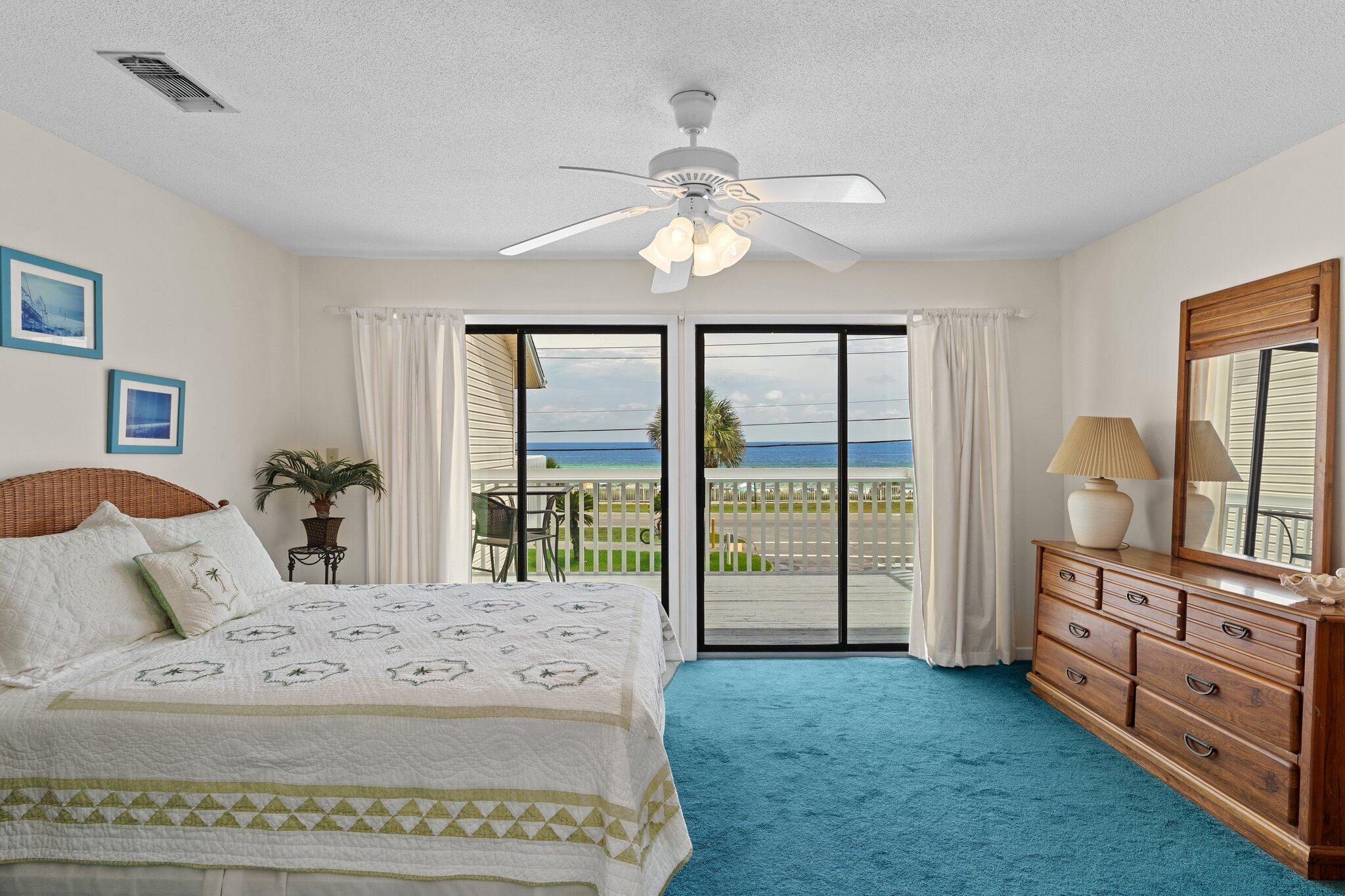SAND PEBBLES T/H - Residential