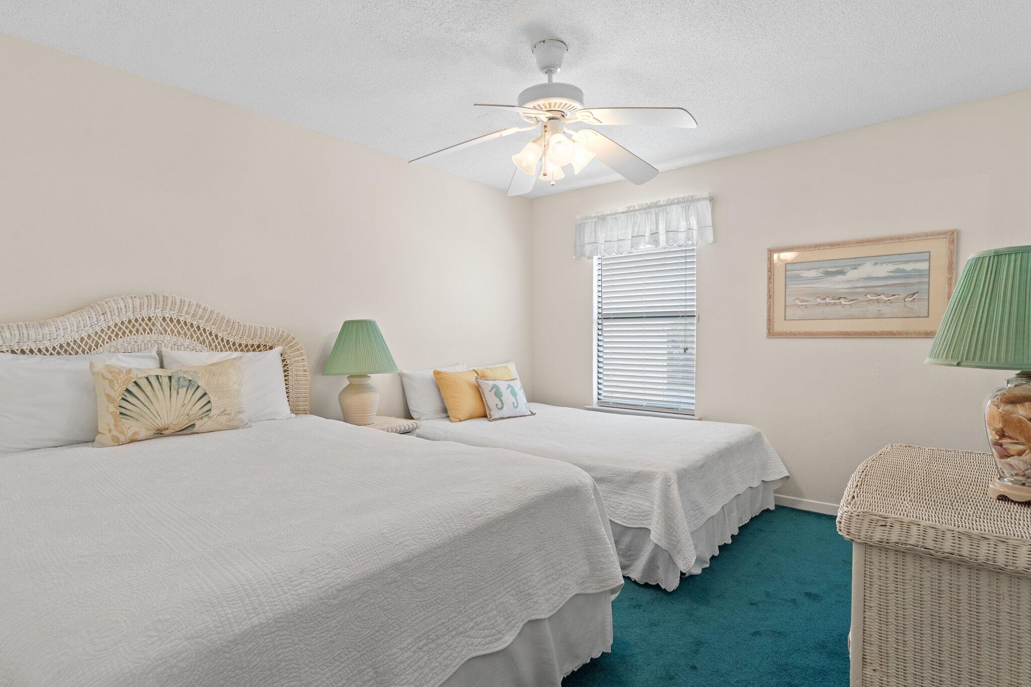 SAND PEBBLES T/H - Residential