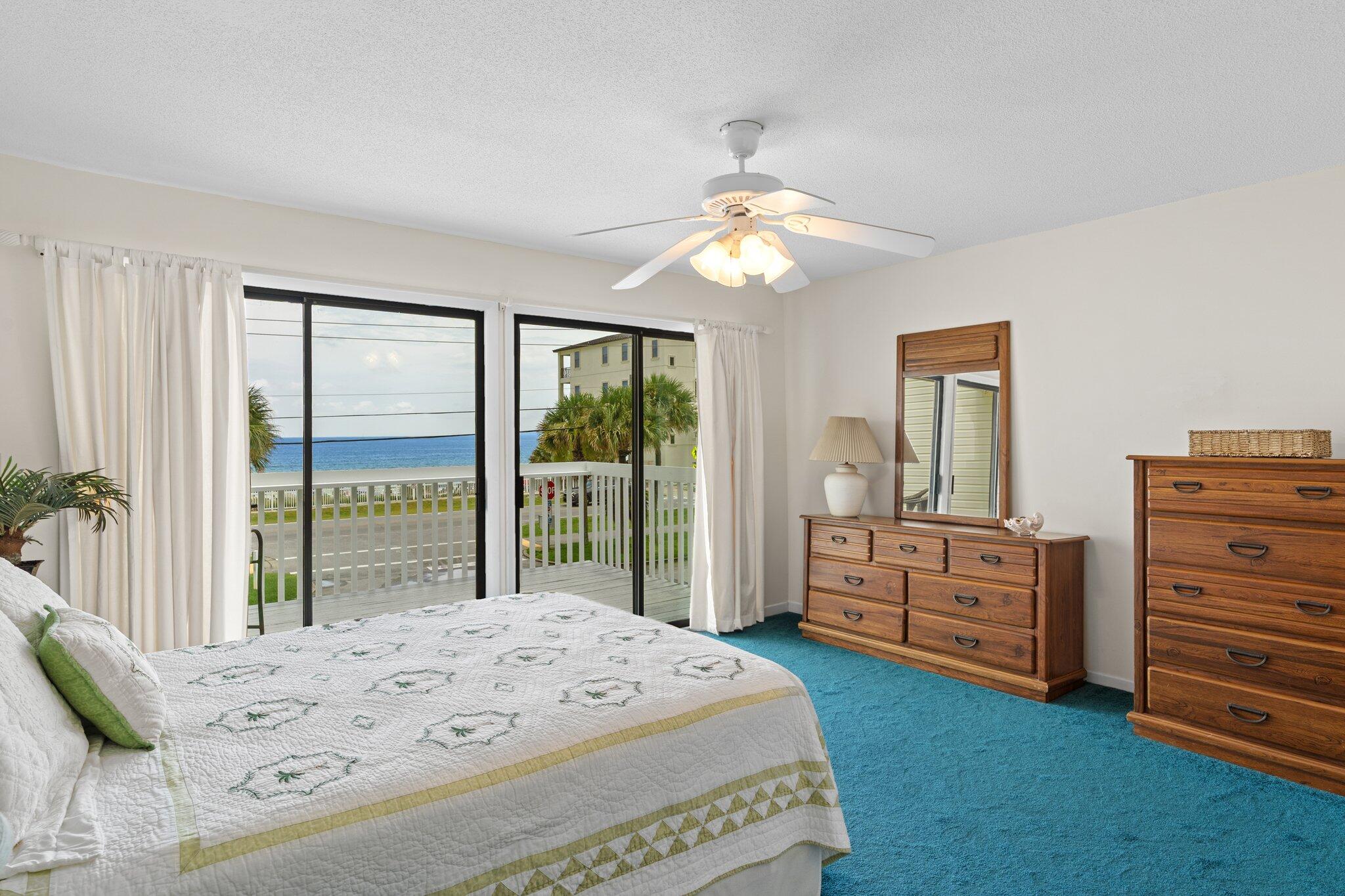 SAND PEBBLES T/H - Residential