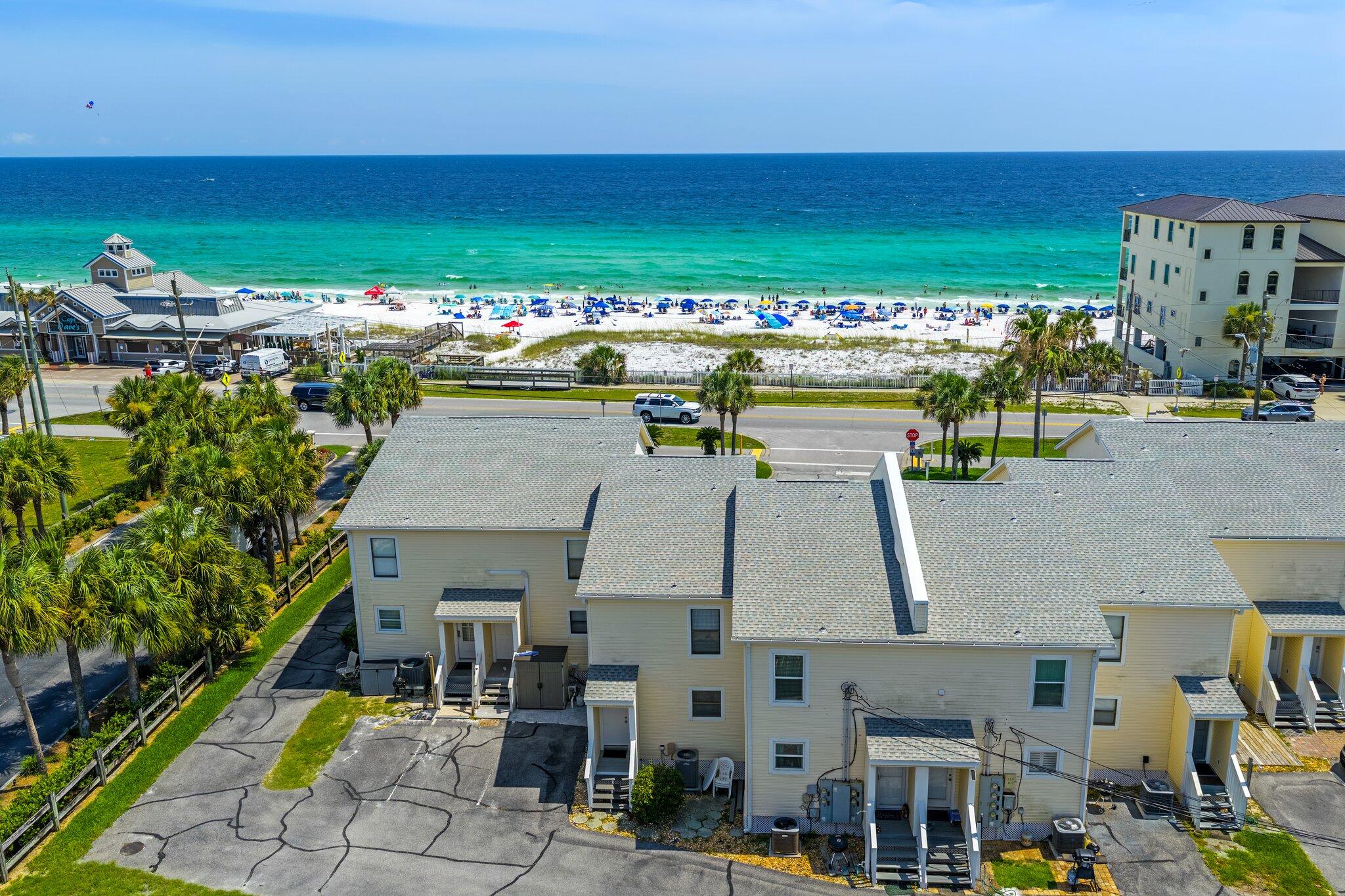 SAND PEBBLES T/H - Residential