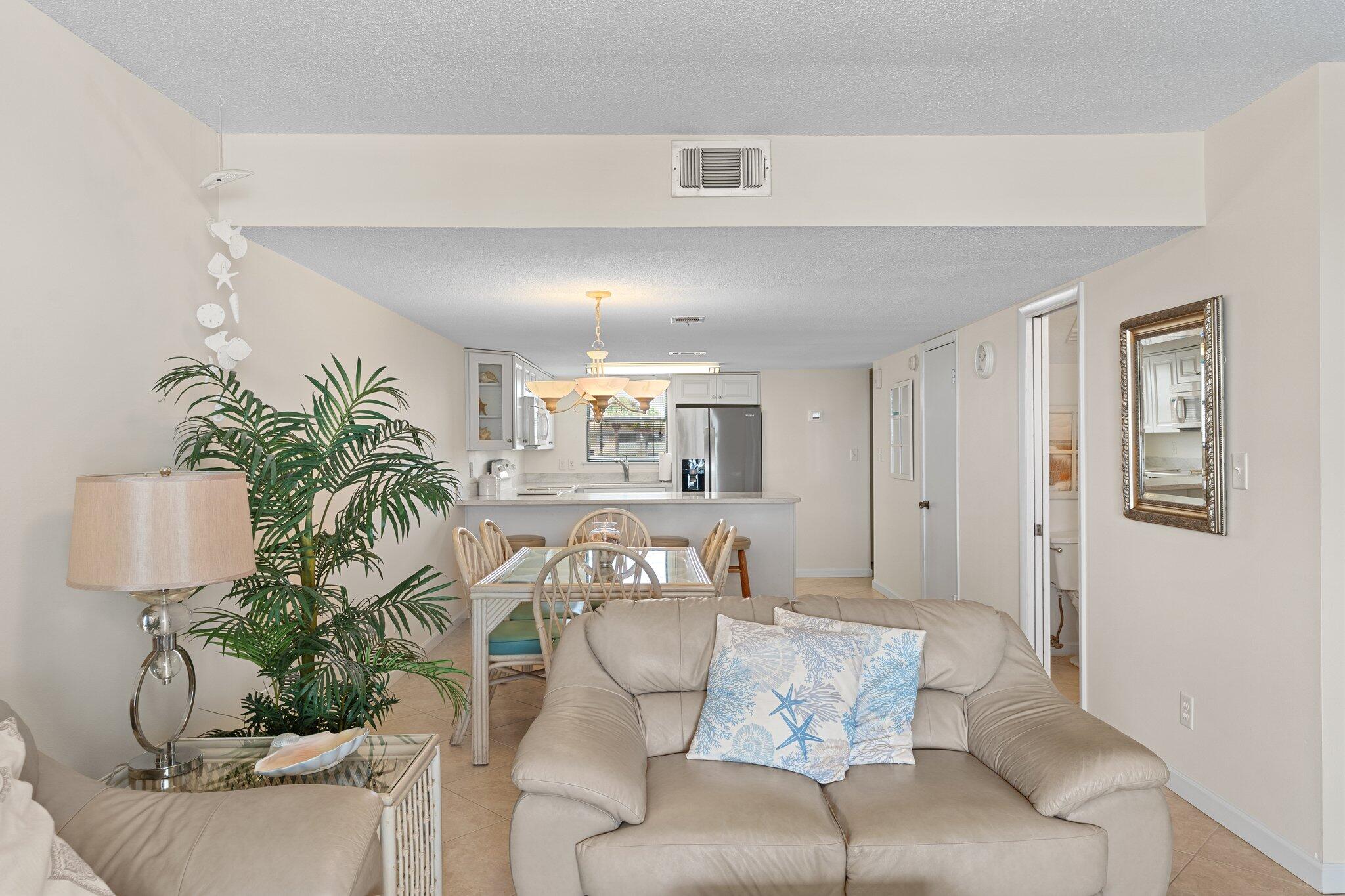 SAND PEBBLES T/H - Residential