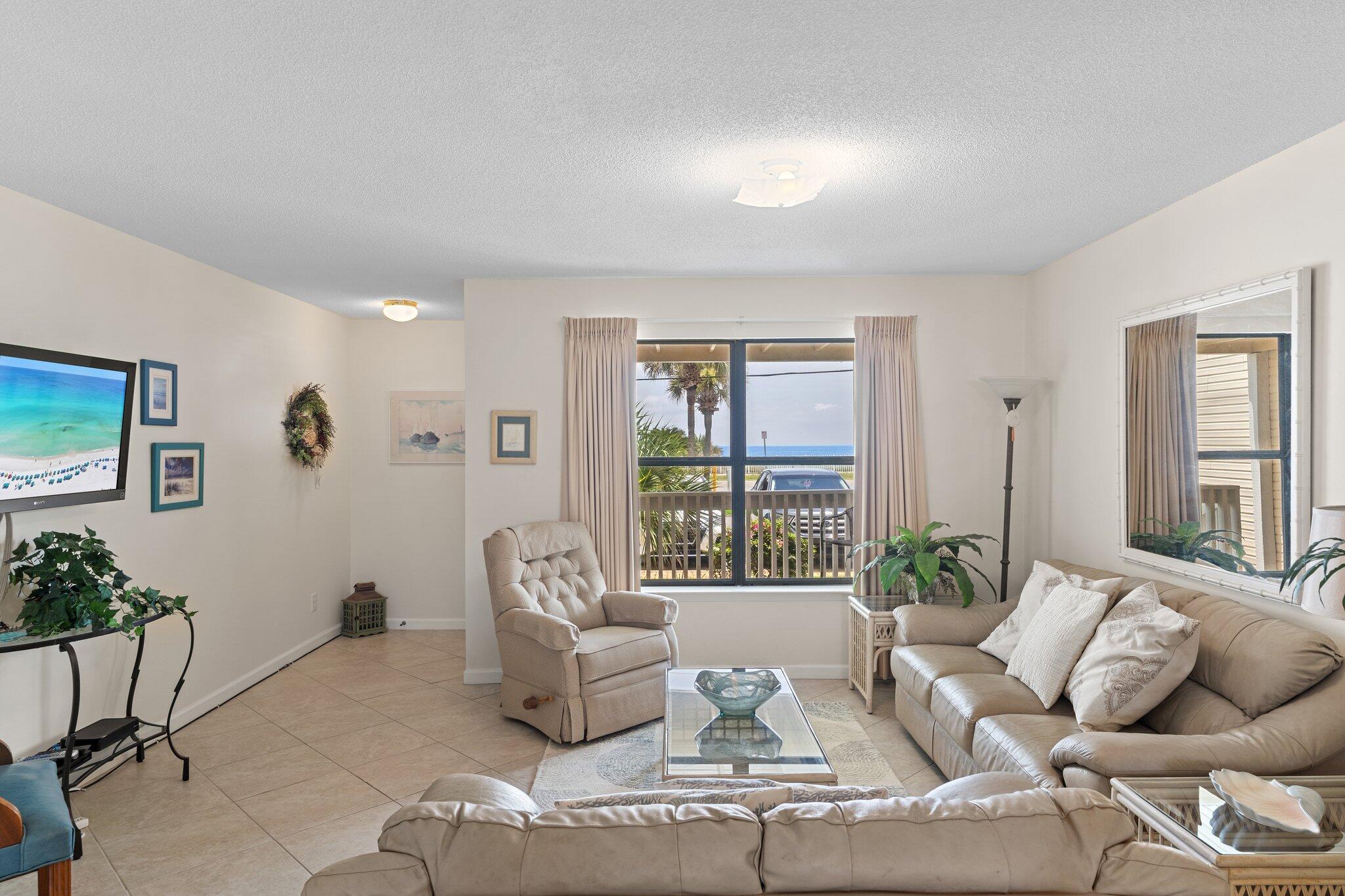 SAND PEBBLES T/H - Residential