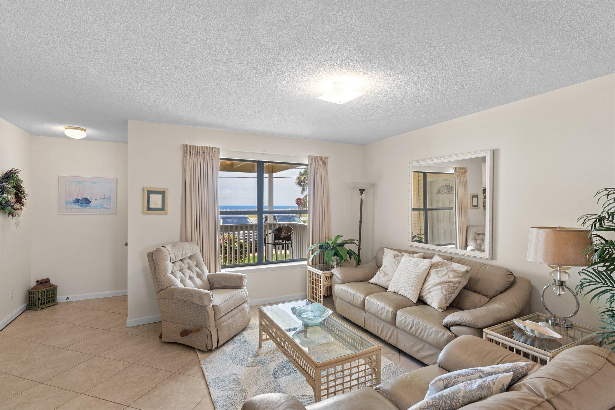 SAND PEBBLES T/H - Residential