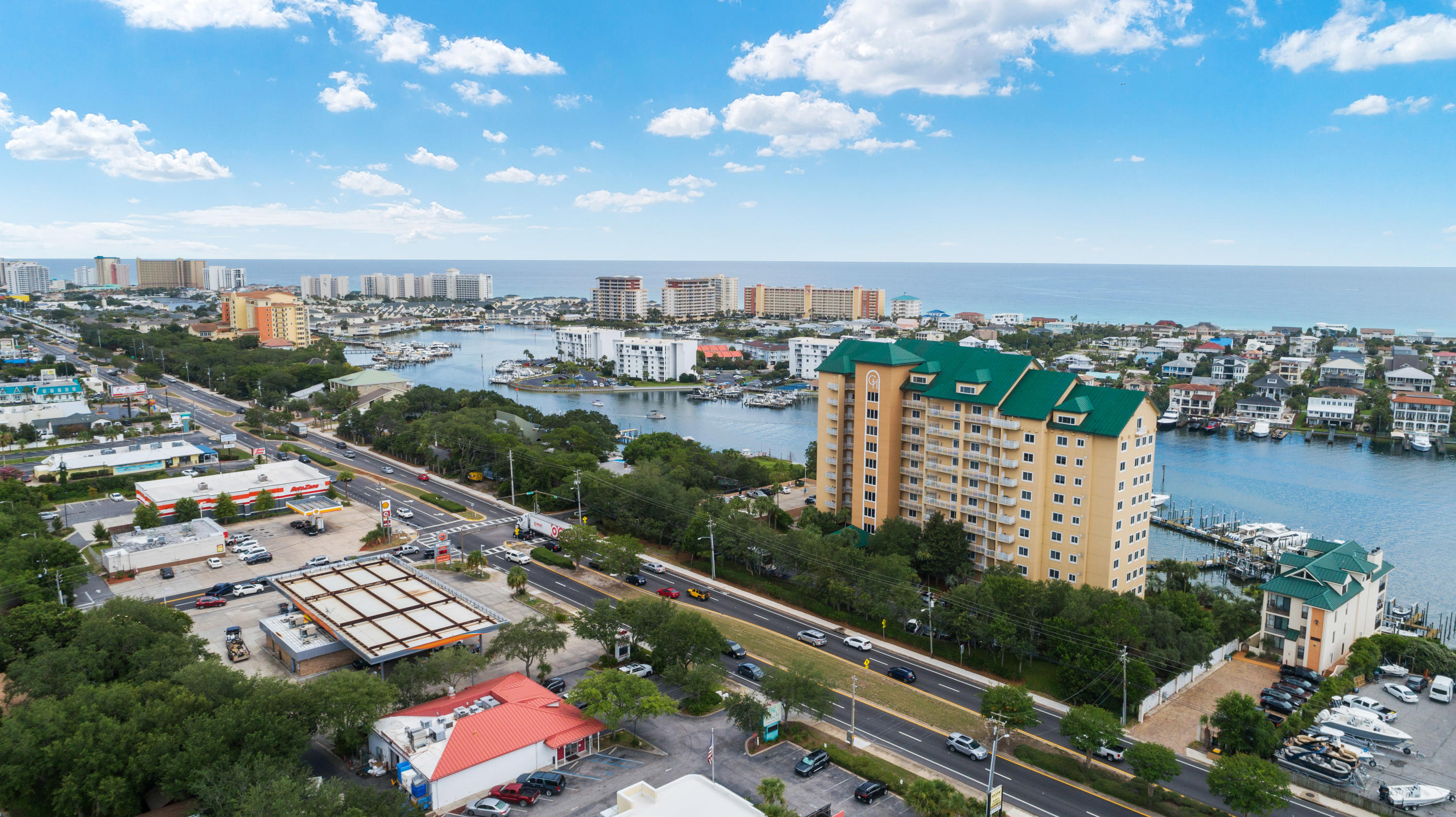 GRAND HARBOR - Residential