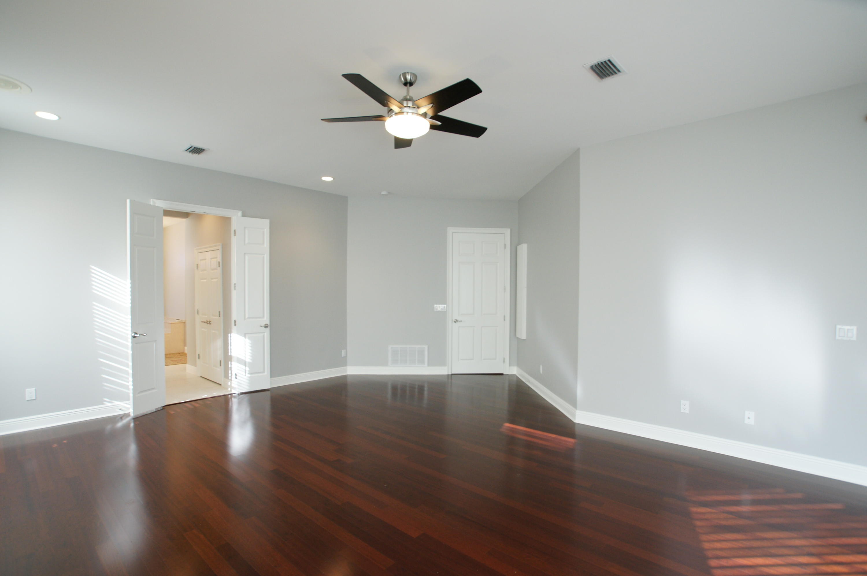 LINKS AT SHALIMAR POINTE - Residential