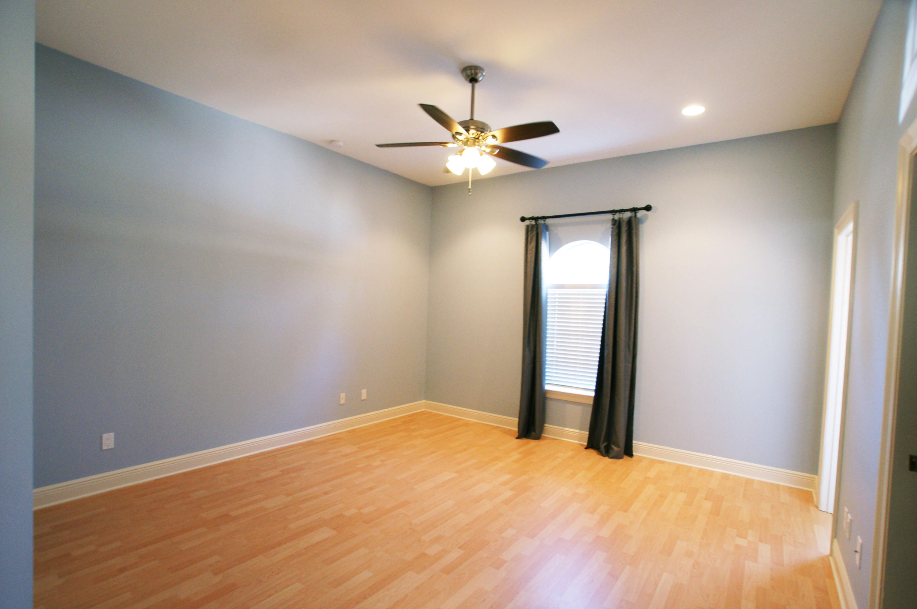 LINKS AT SHALIMAR POINTE - Residential