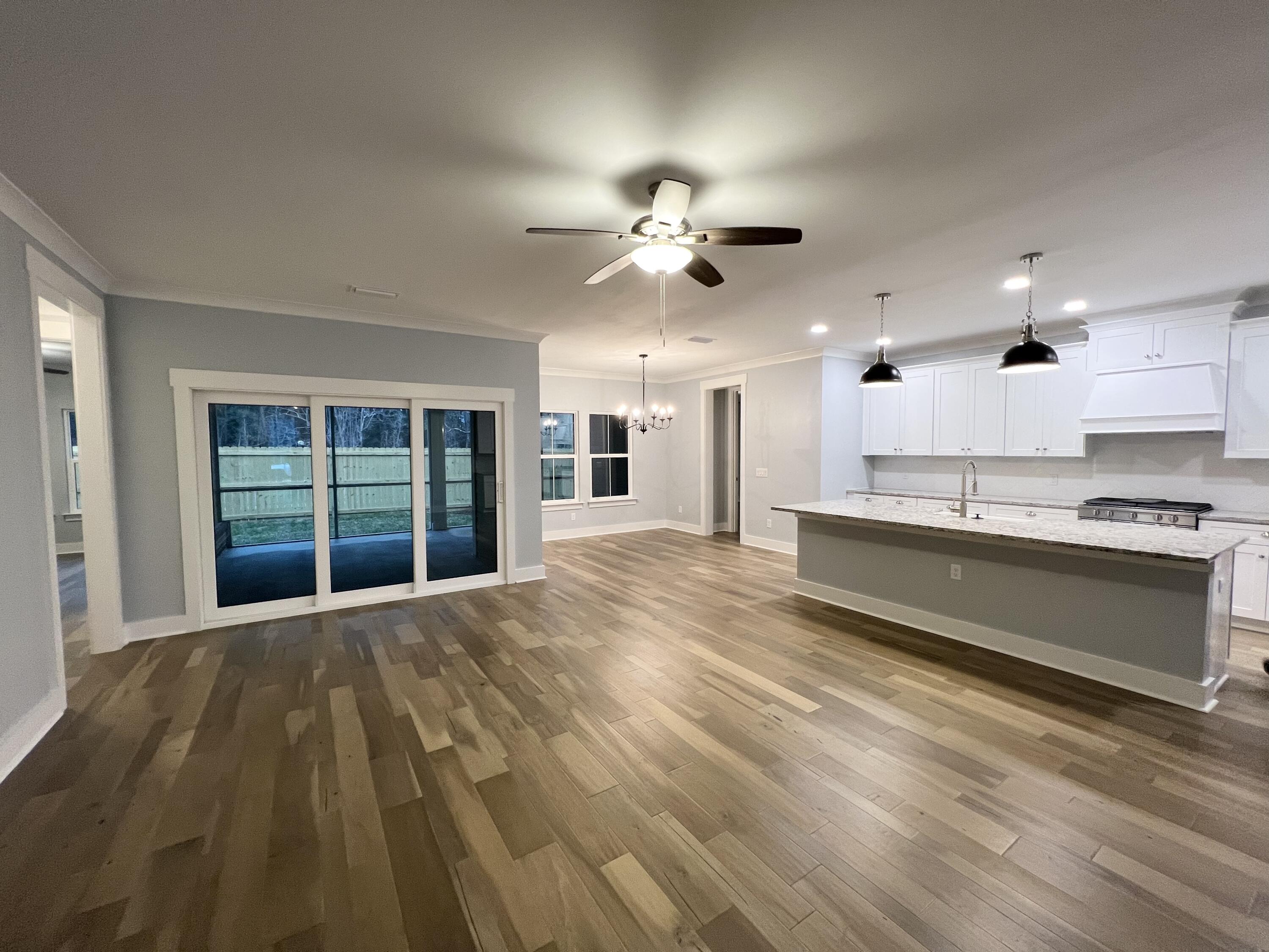 Deer Moss Creek - Residential