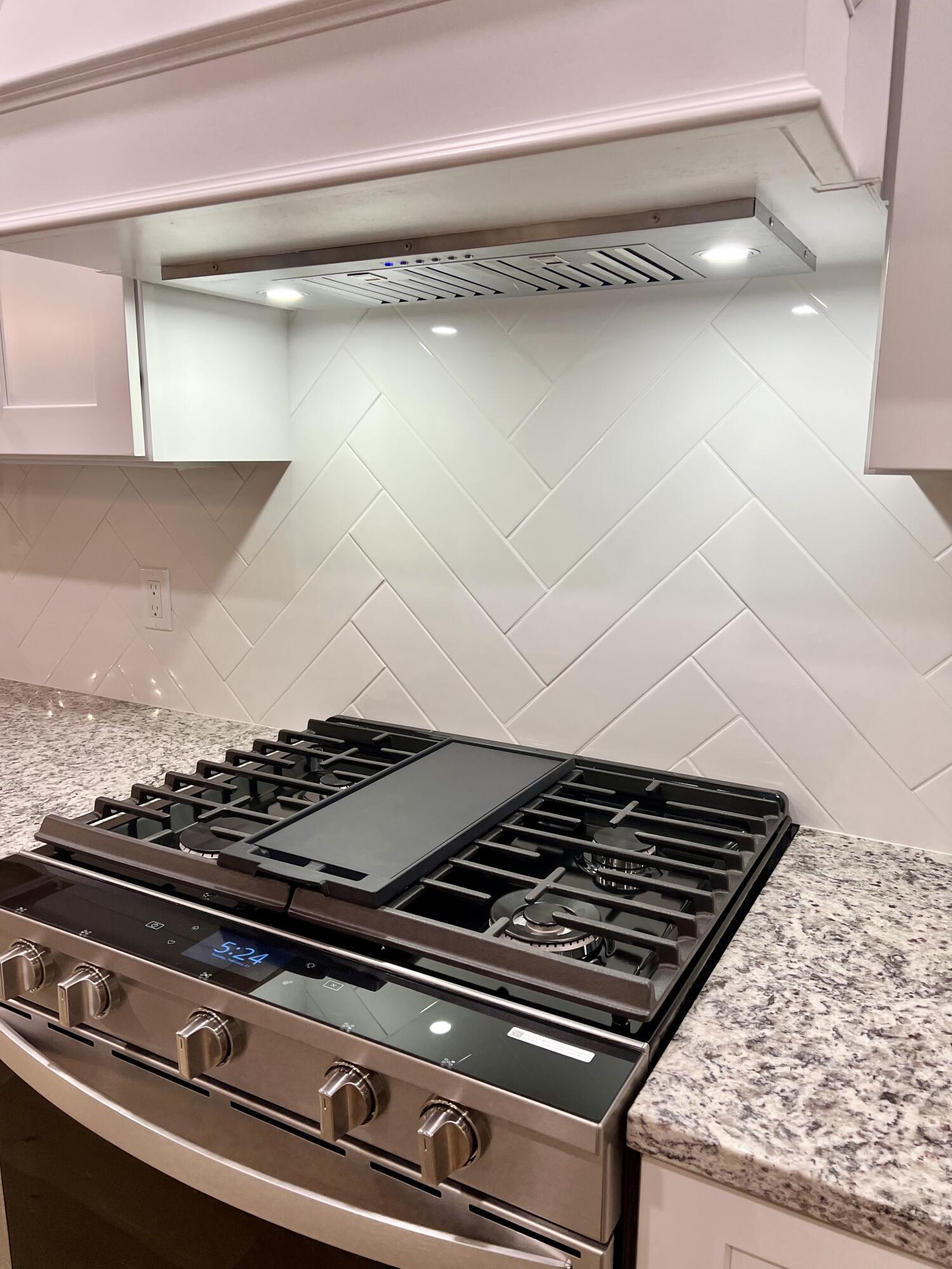 Deer Moss Creek - Residential