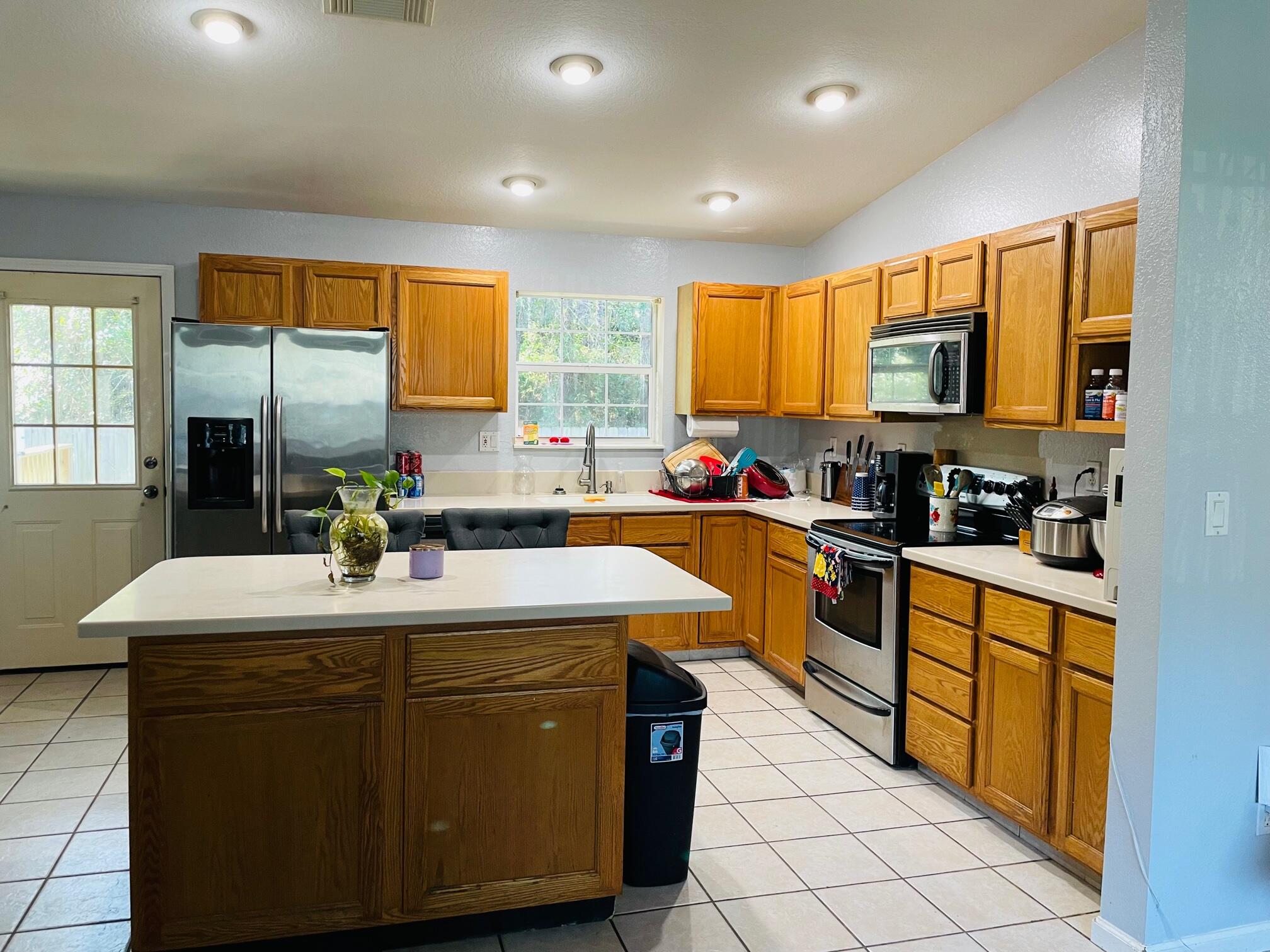 PALMETTO PLANTATION - Residential