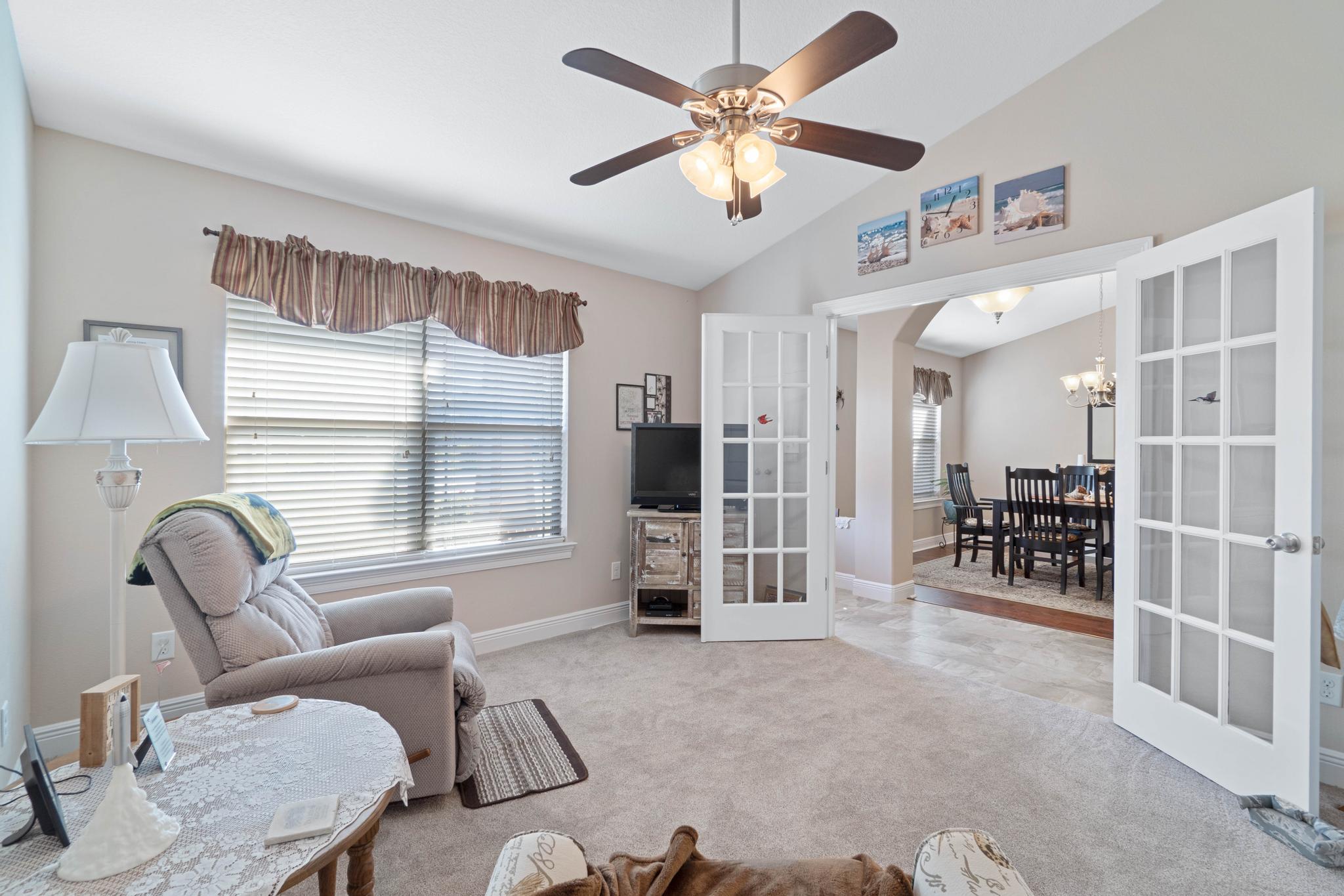 HOLLEY BY THE SEA - Residential